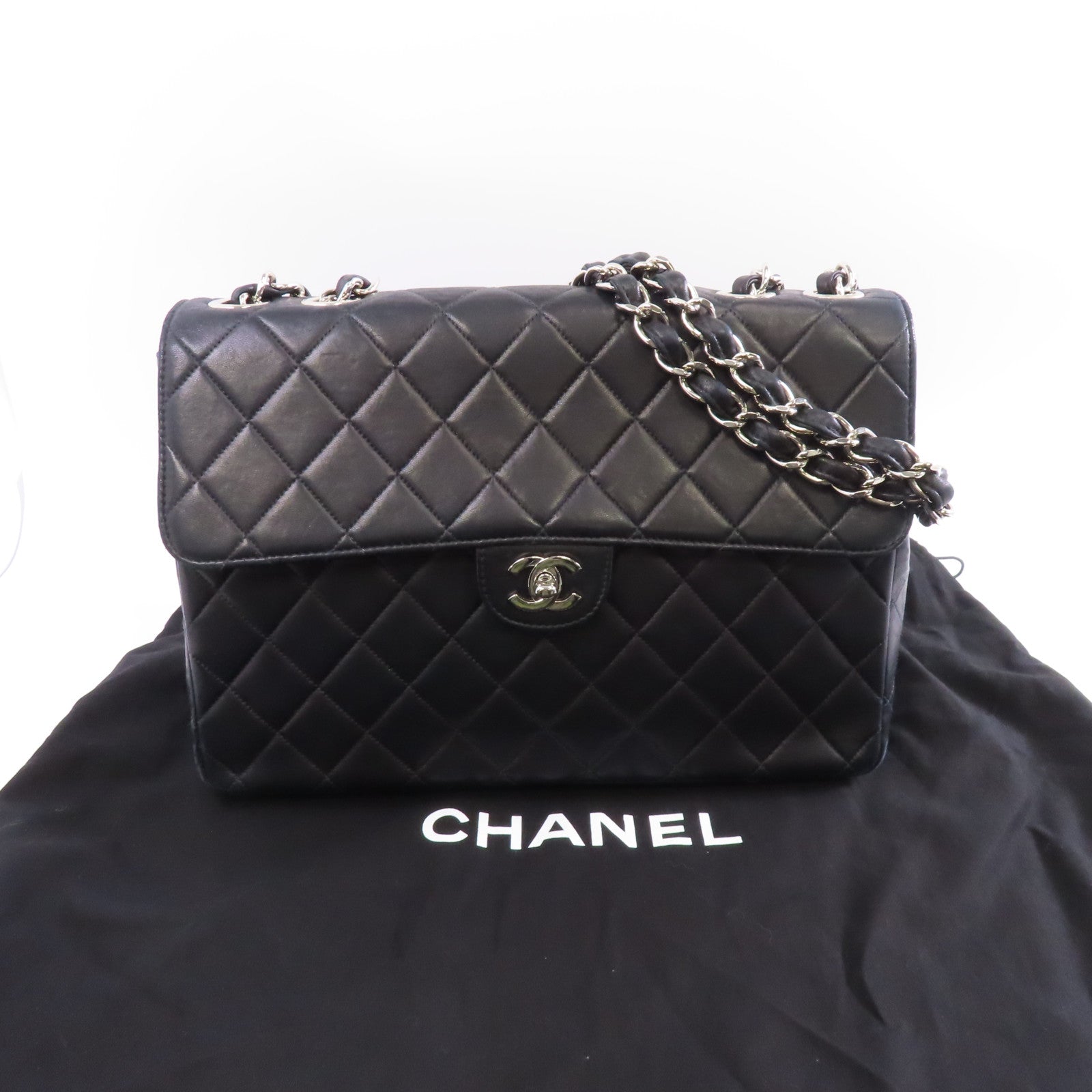 CHANEL 菱格牛皮皮革Classic Bag銀扣鏈帶肩背袋黑色