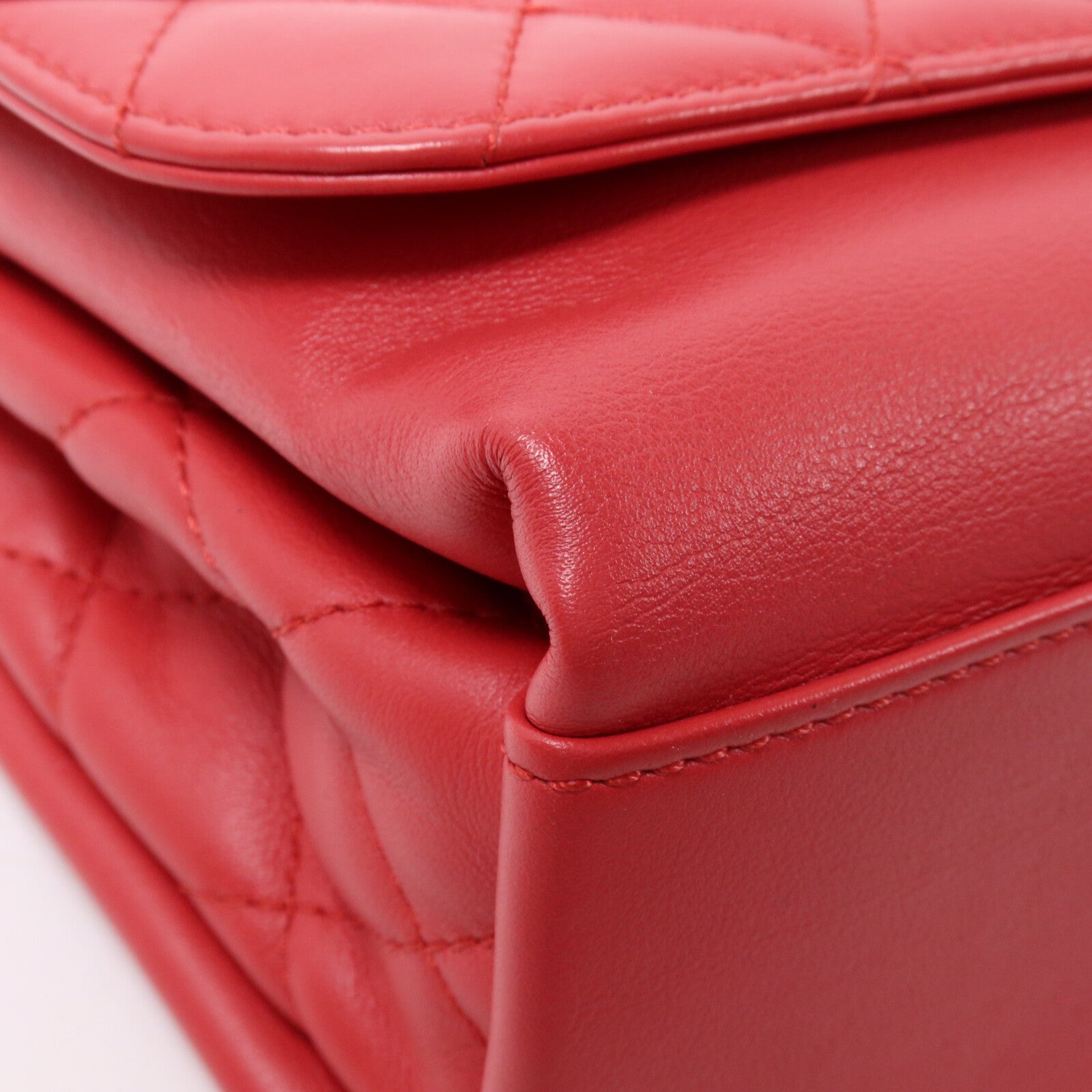 CHANEL 牛皮皮革Tramezzo Flap Bag鏈帶肩背袋