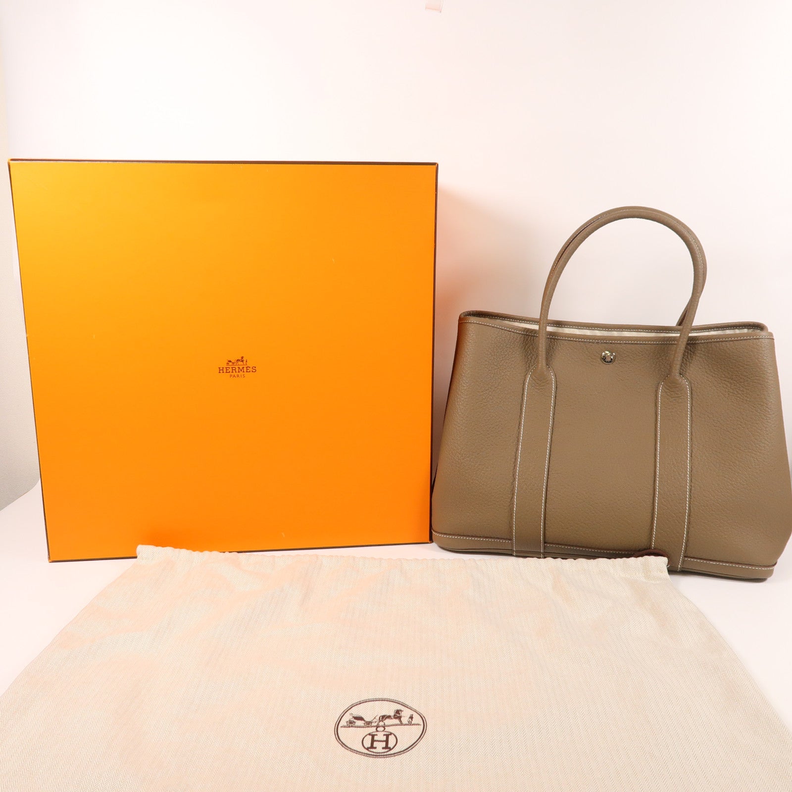 HERMES Negonda皮革Garden Party PM銀扣手挽袋Etoupe