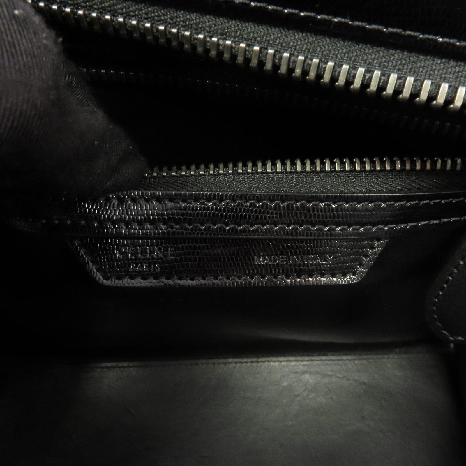 CELINE 牛皮皮革Micro Luggage銀扣手挽袋白色/黑色