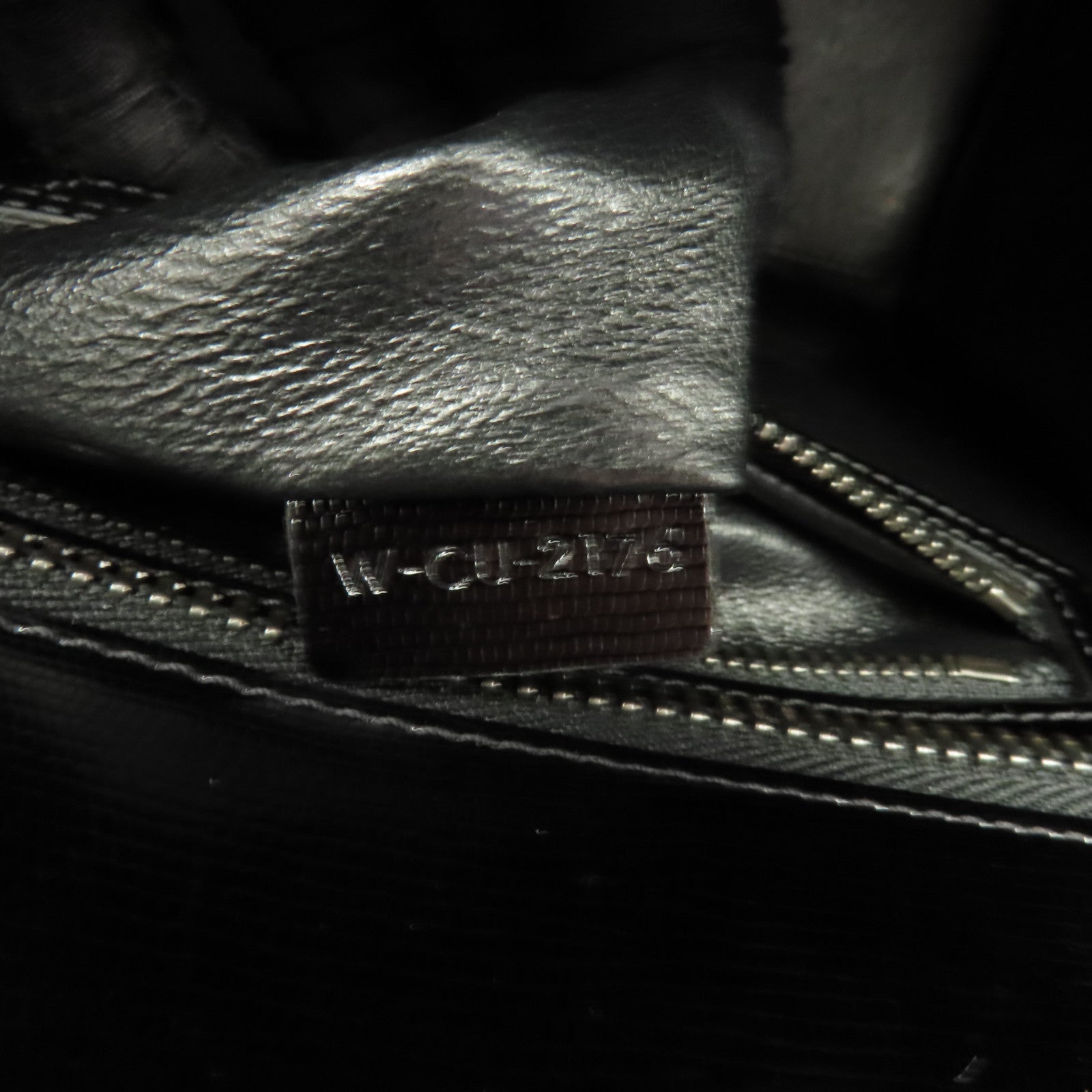 CELINE 牛皮皮革Micro Luggage銀扣手挽袋白色/黑色