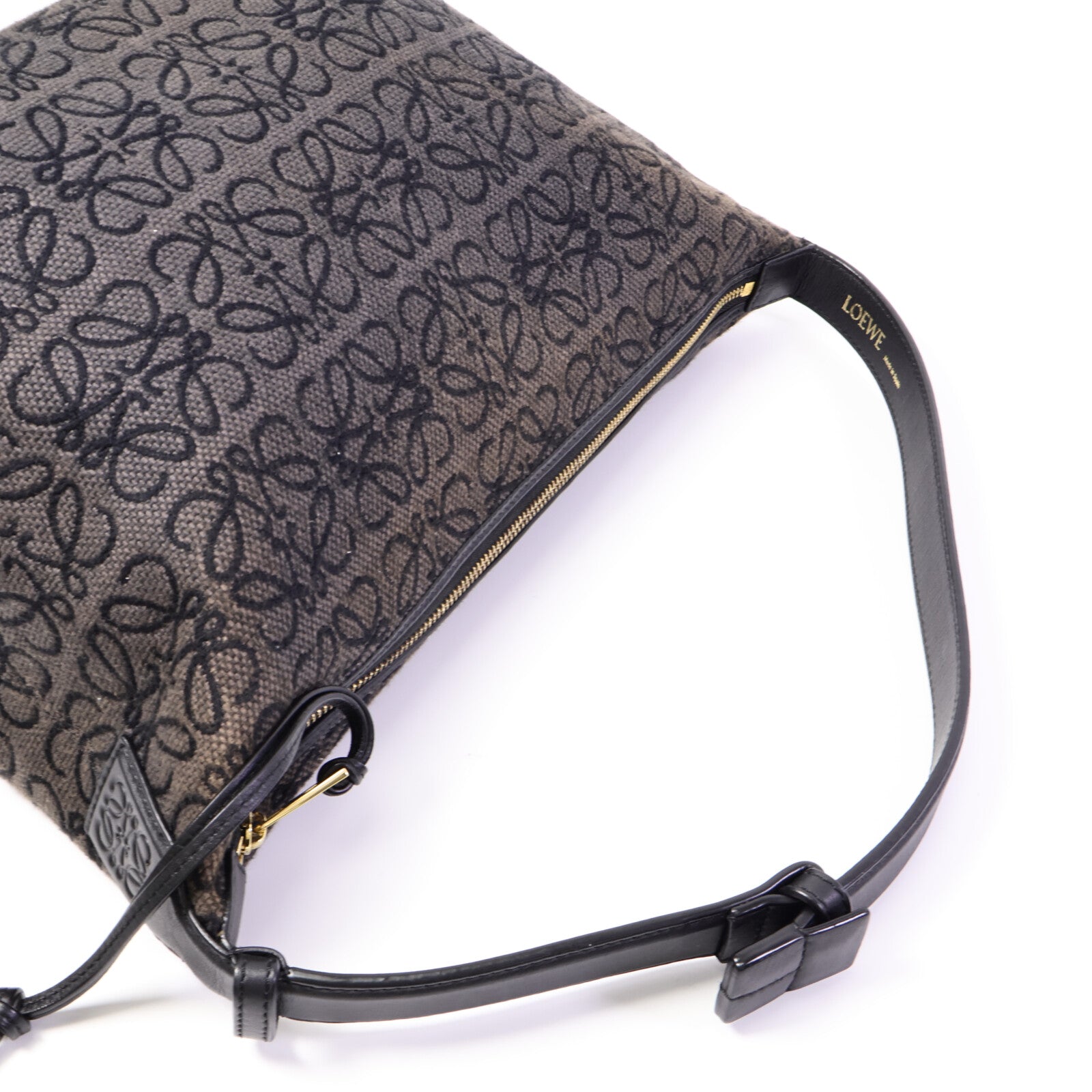 LOEWE 帆布Cubi Anagram肩背袋