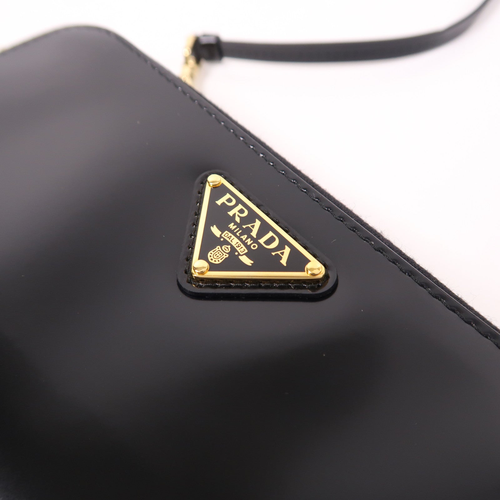 PRADA 尼龍/皮革Shoulder Bag金扣肩背袋