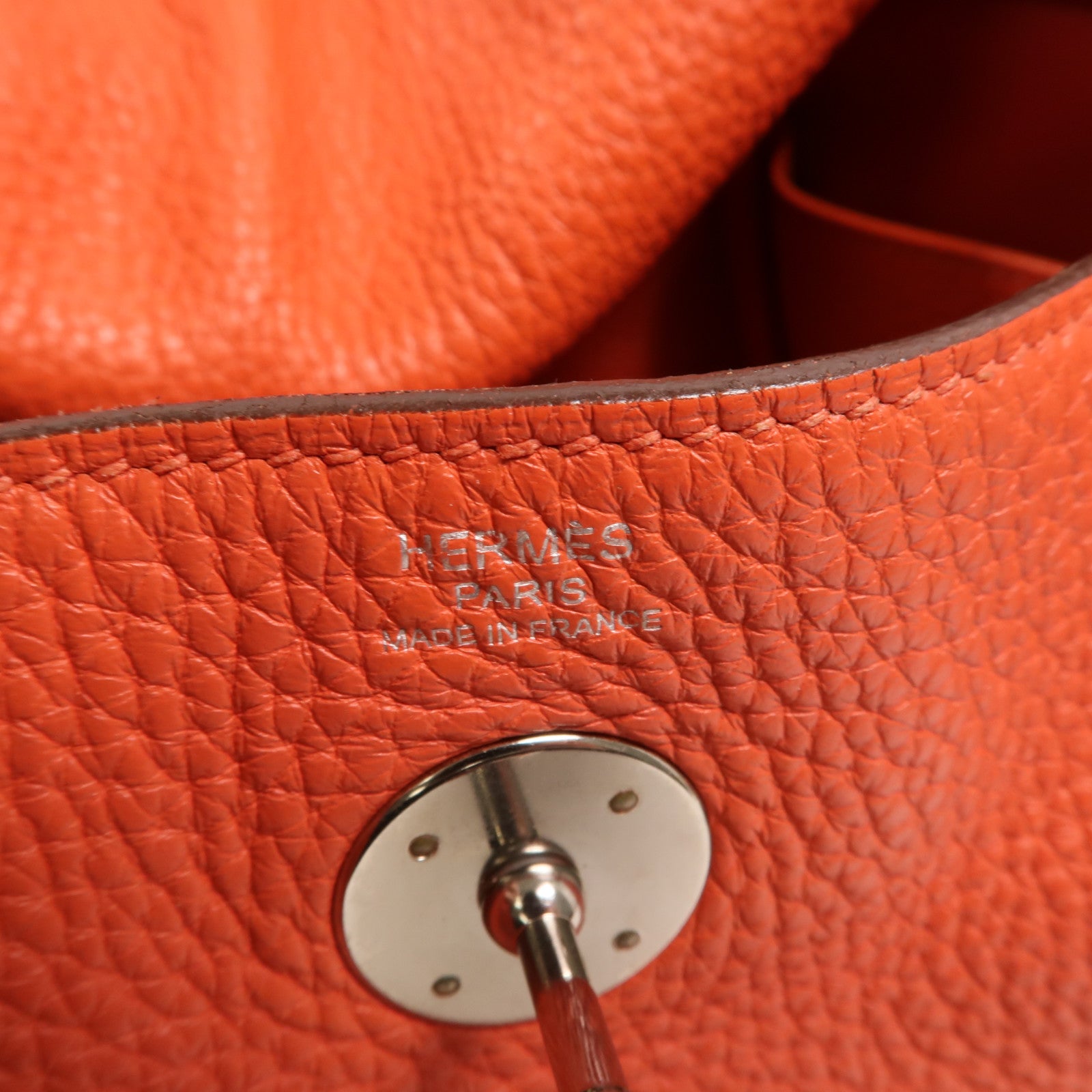 HERMES Clemence皮革Lindy 26肩背袋Rouge Pivoine