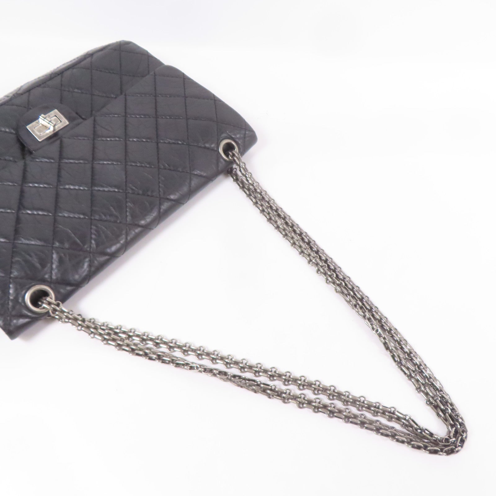 CHANEL 牛皮皮革2.55銀扣鏈帶肩背袋