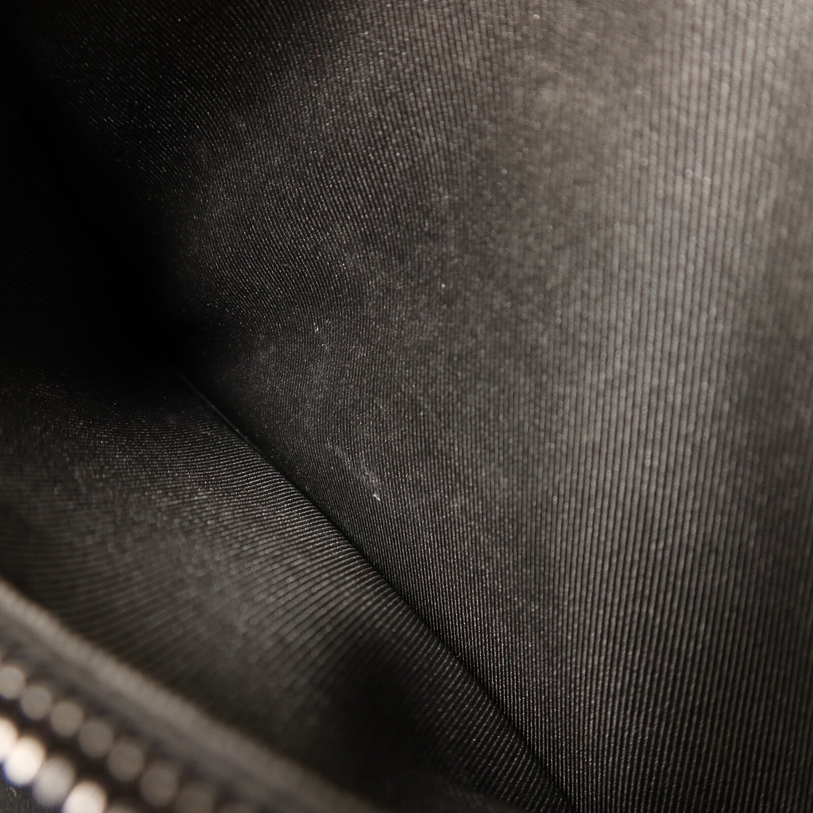 LOUIS VUITTON Monogram Taurillon Soft Trunk肩背袋