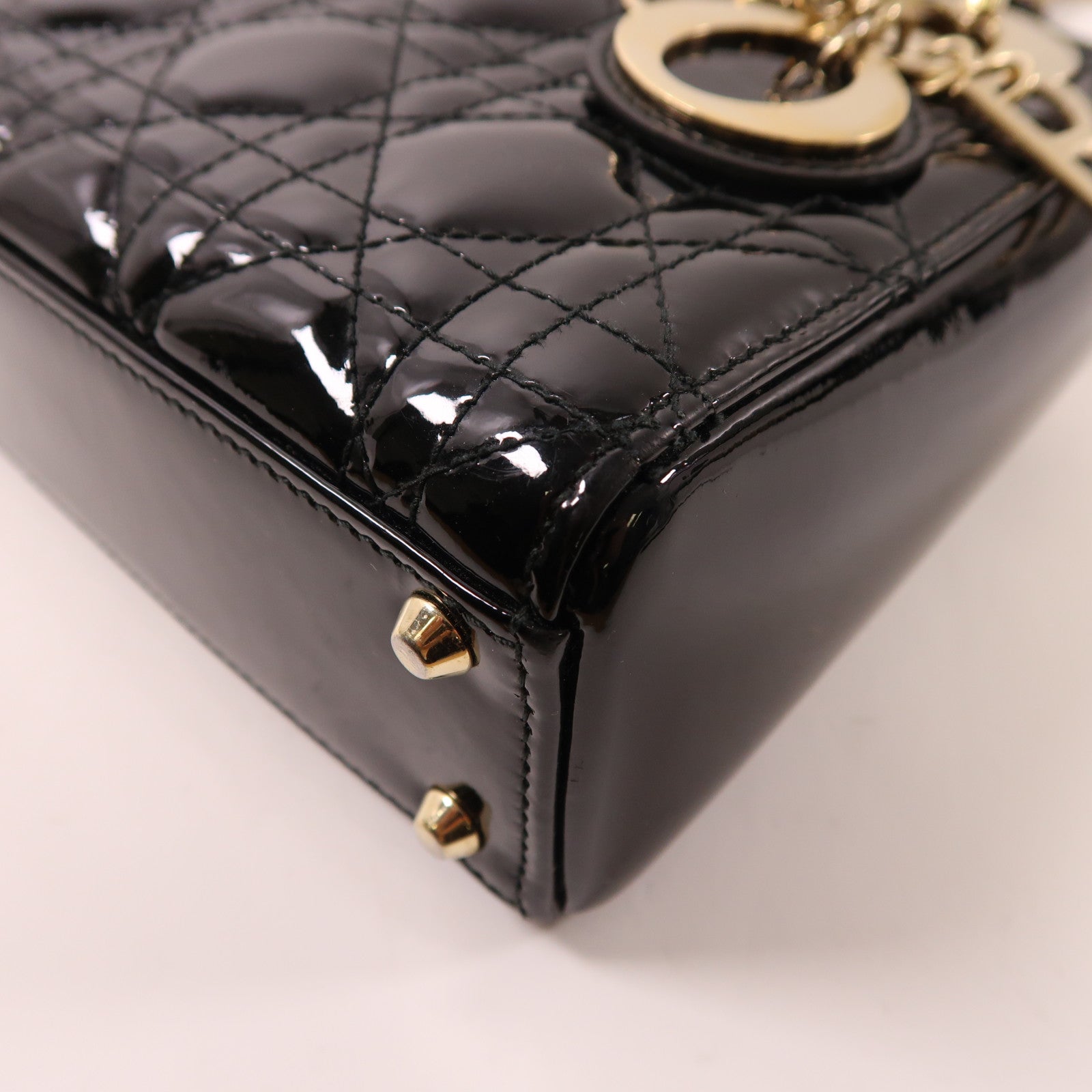 Dior 漆皮皮革Mini Lady Dior金扣鏈帶手挽肩背兩用袋