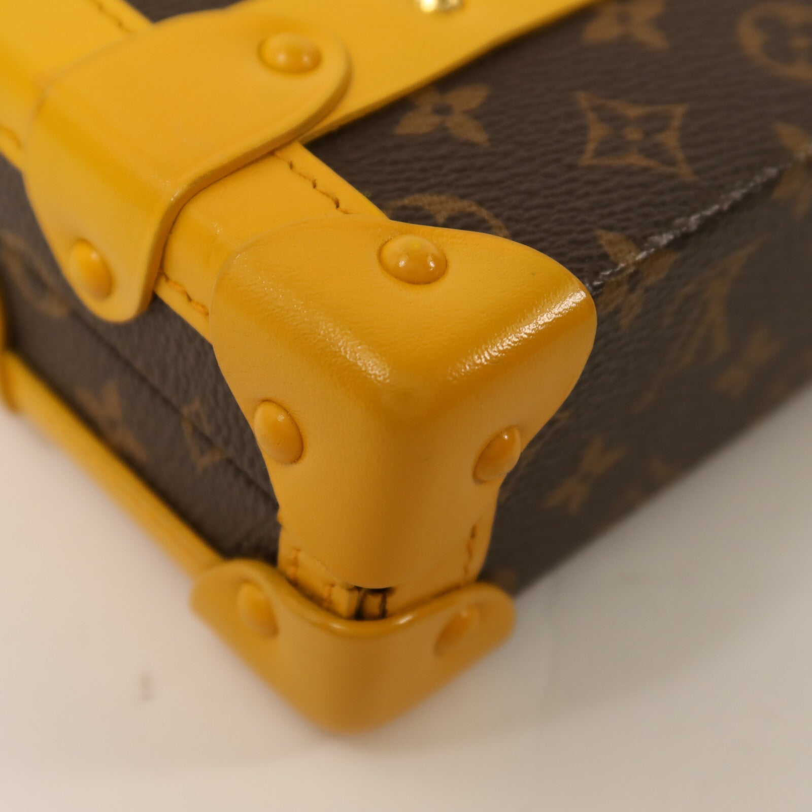 LOUIS VUITTON Monogram Petite Malle金扣肩背袋