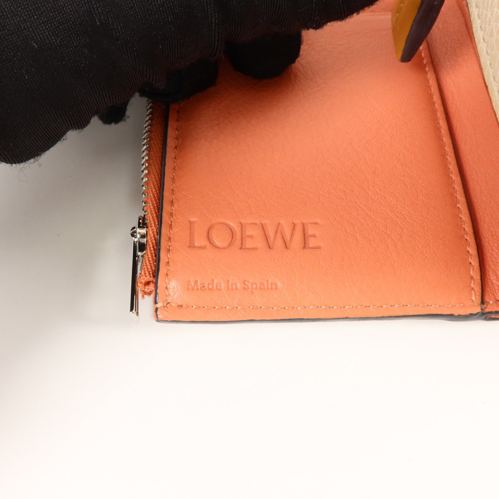 LOEWE 牛皮皮革Small Vertical Wallet錢包