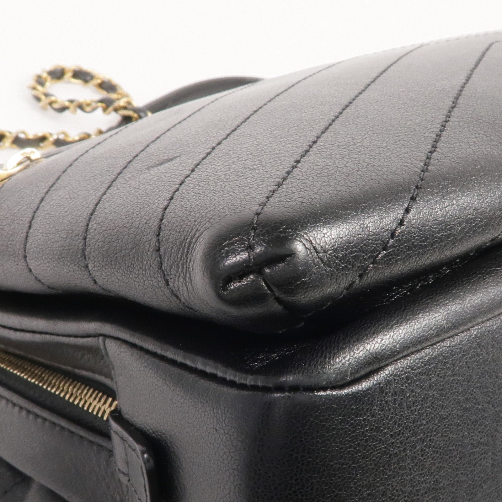 CHANEL 皮革Chain Shoulder金扣鏈帶肩背袋