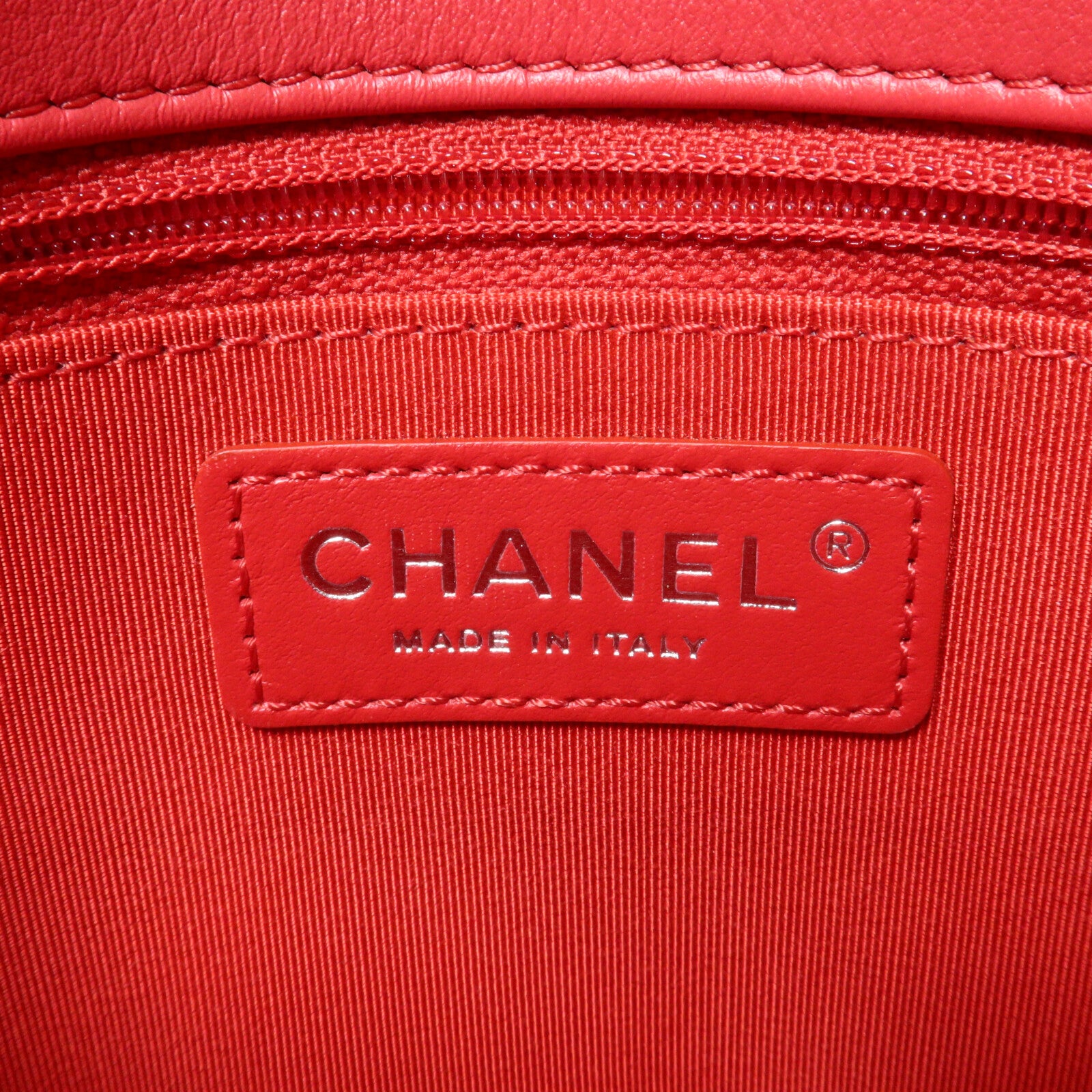 CHANEL 牛皮皮革Tramezzo Flap Bag鏈帶肩背袋