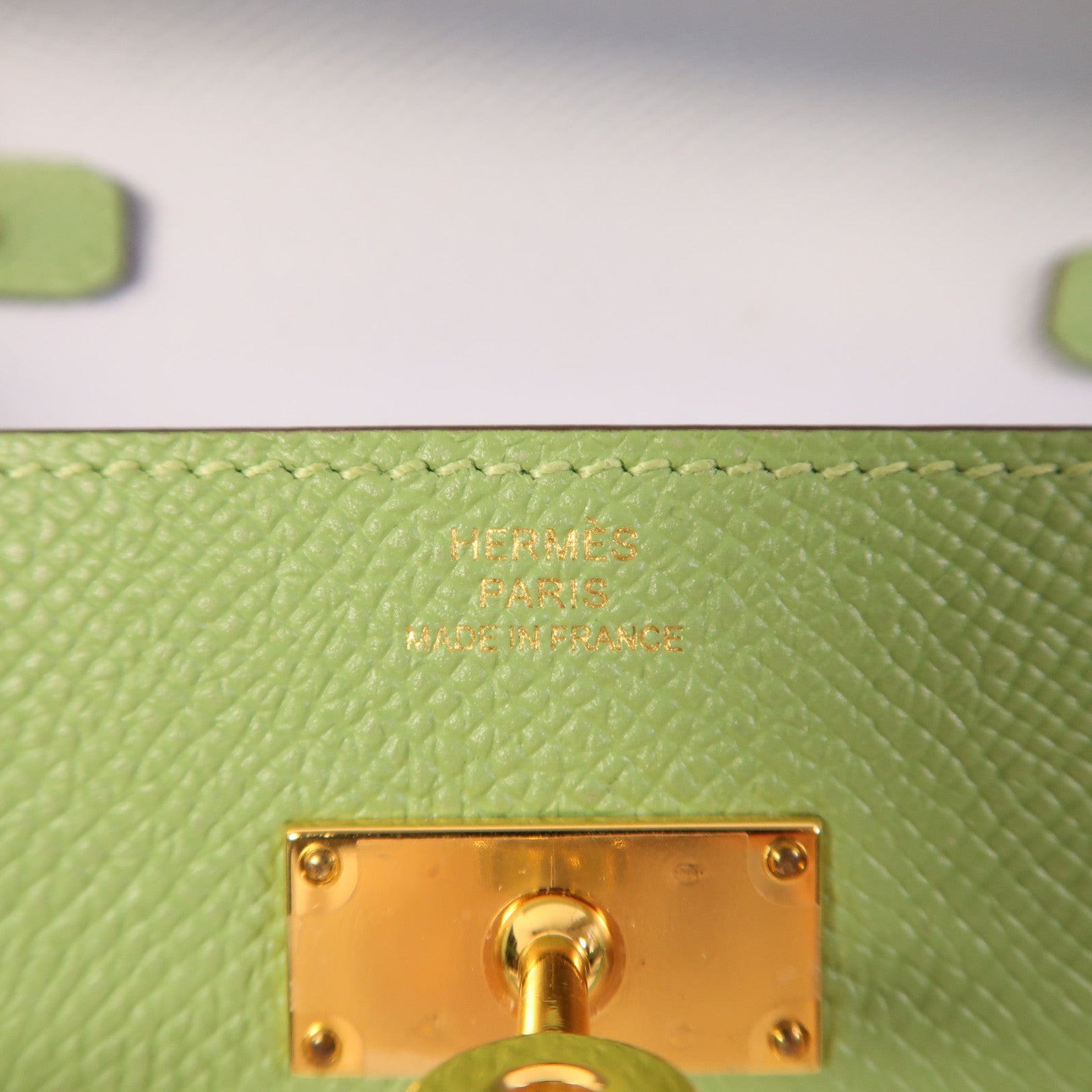 HERMES Epsom皮革Kelly To Go金扣肩背袋Vert Criquet