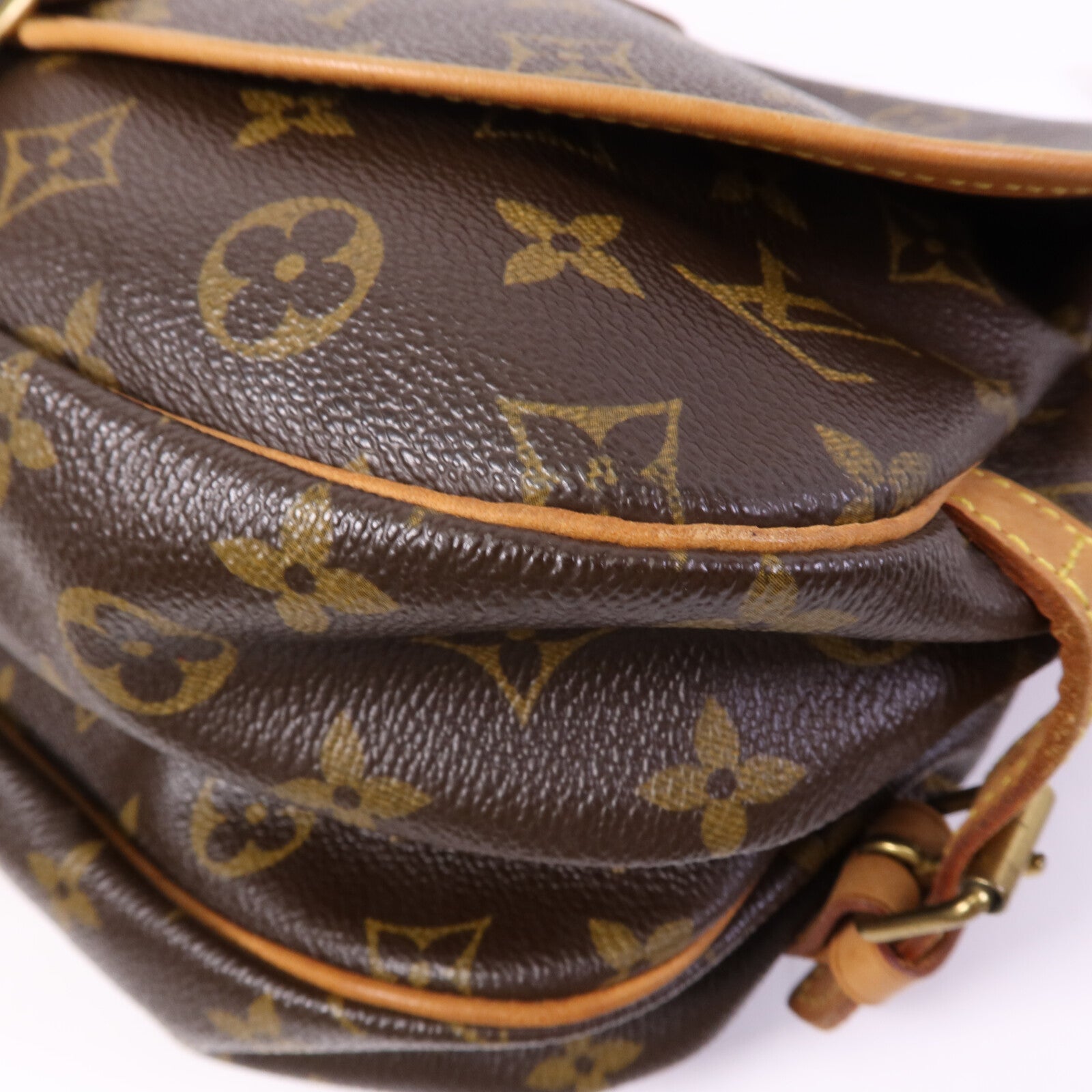 LOUIS VUITTON Monogram Saumur 30金扣肩背袋