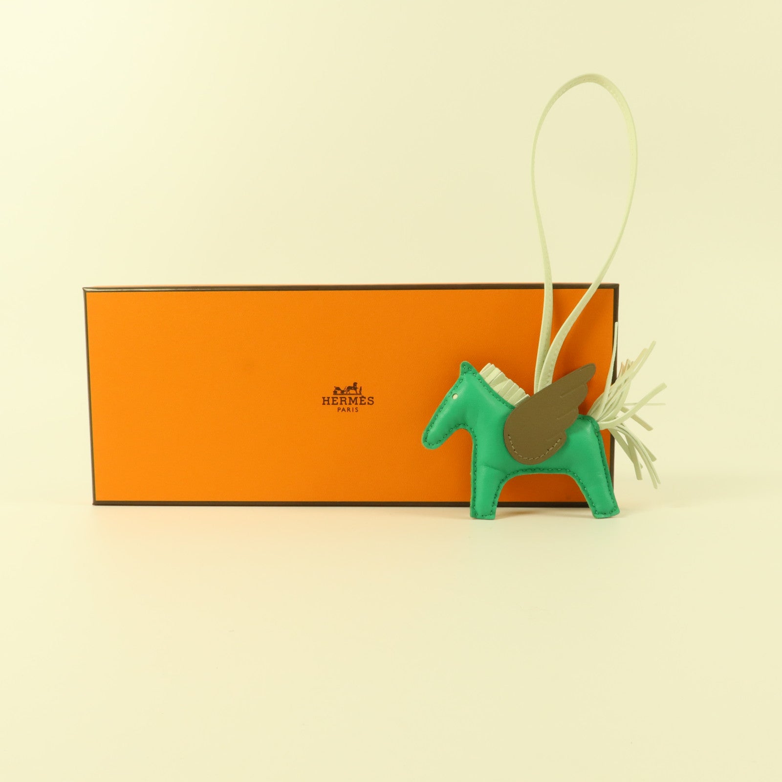 HERMES Milo皮革Rodeo Pegase PM掛飾Menthe/Vert Fizz/Etoupe