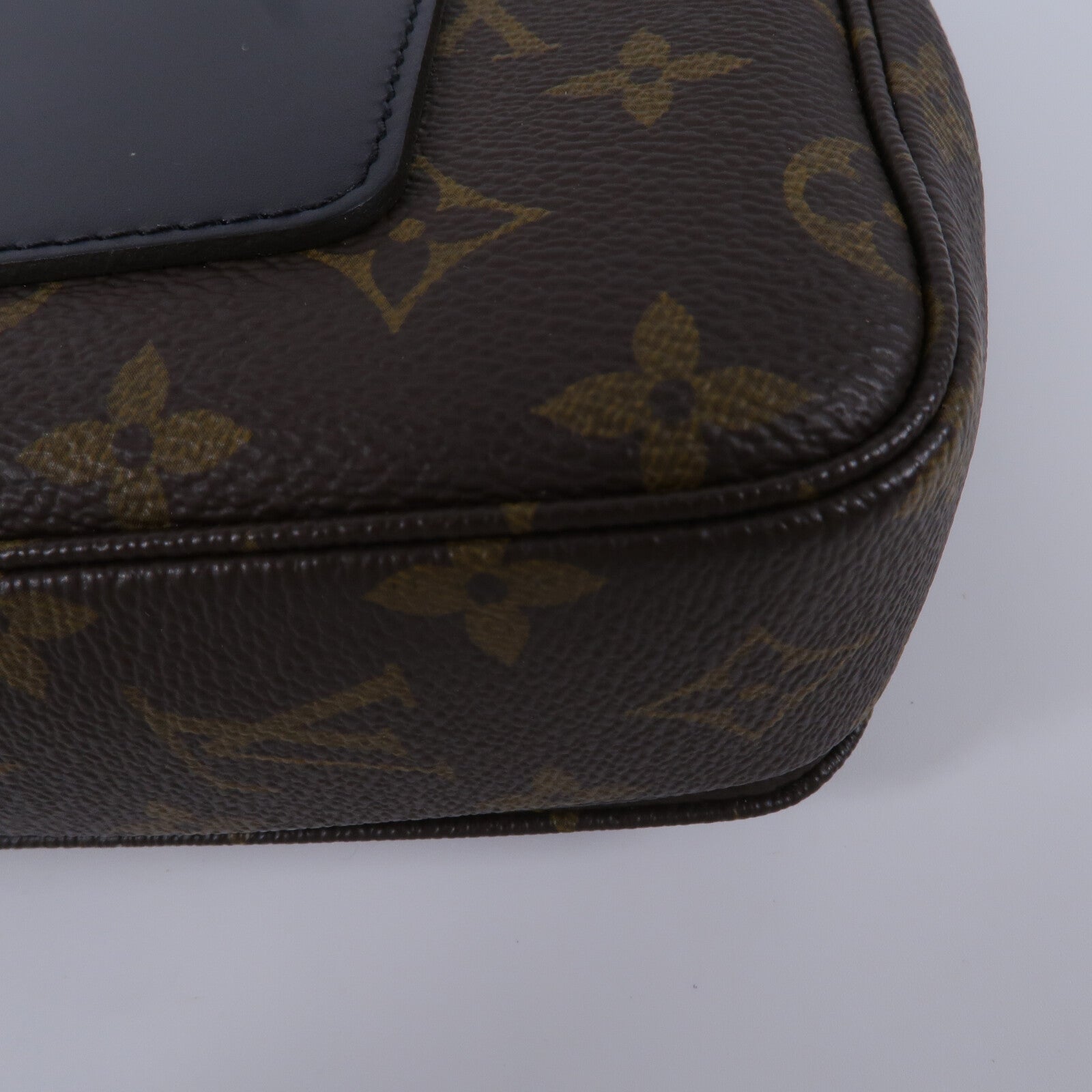 LOUIS VUITTON Monogram Marceau肩背袋