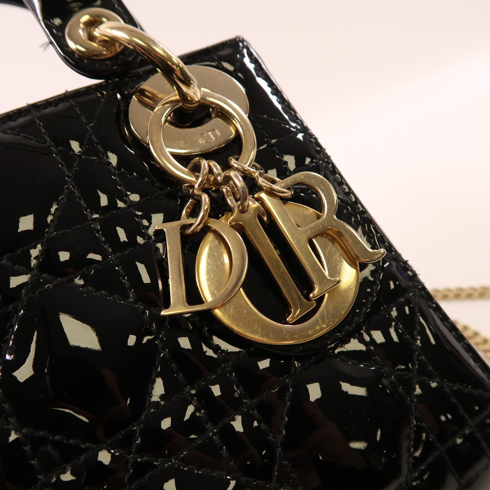 Dior 漆皮皮革Mini Lady Dior金扣鏈帶手挽肩背兩用袋
