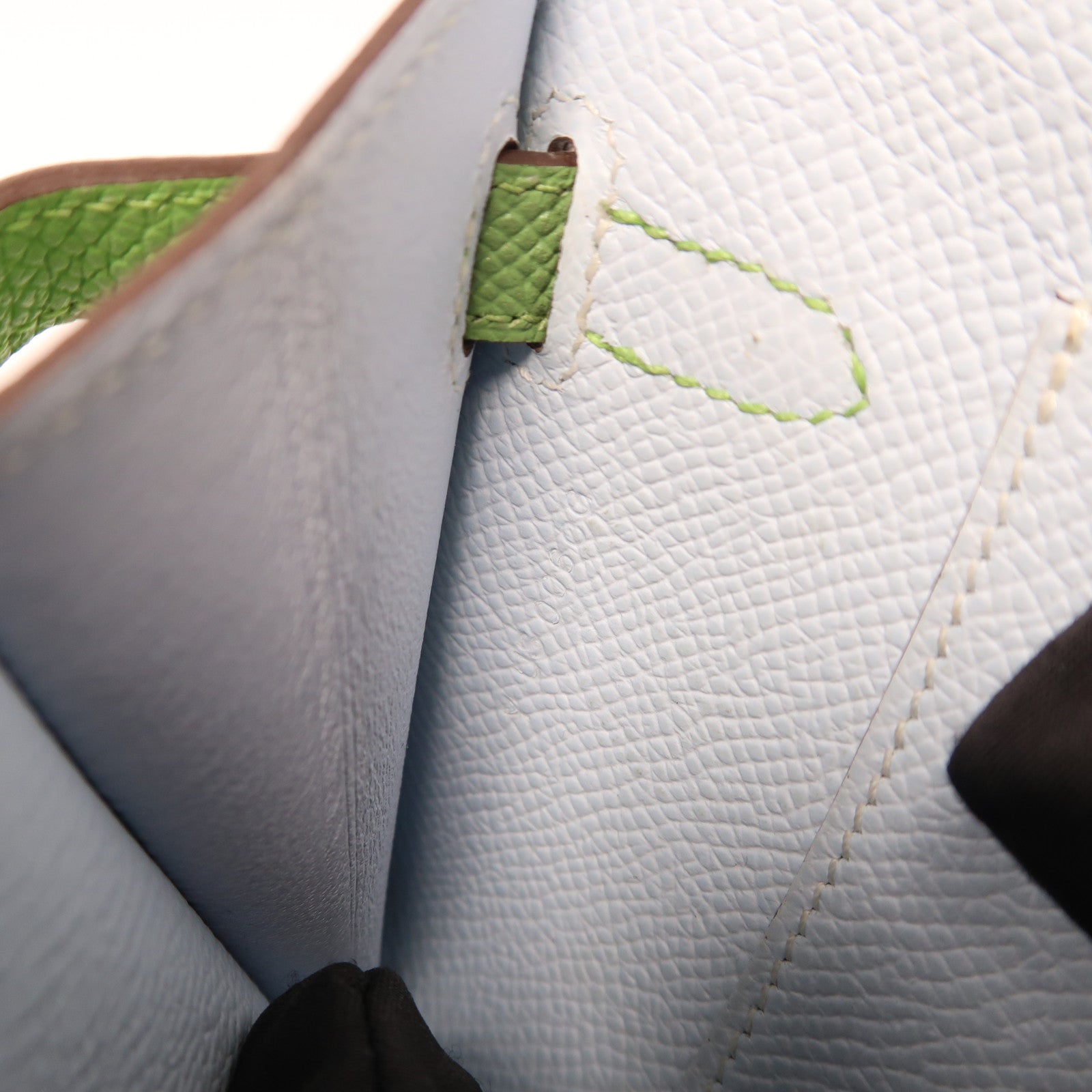 HERMES Epsom皮革Kelly To Go金扣肩背袋Vert Criquet
