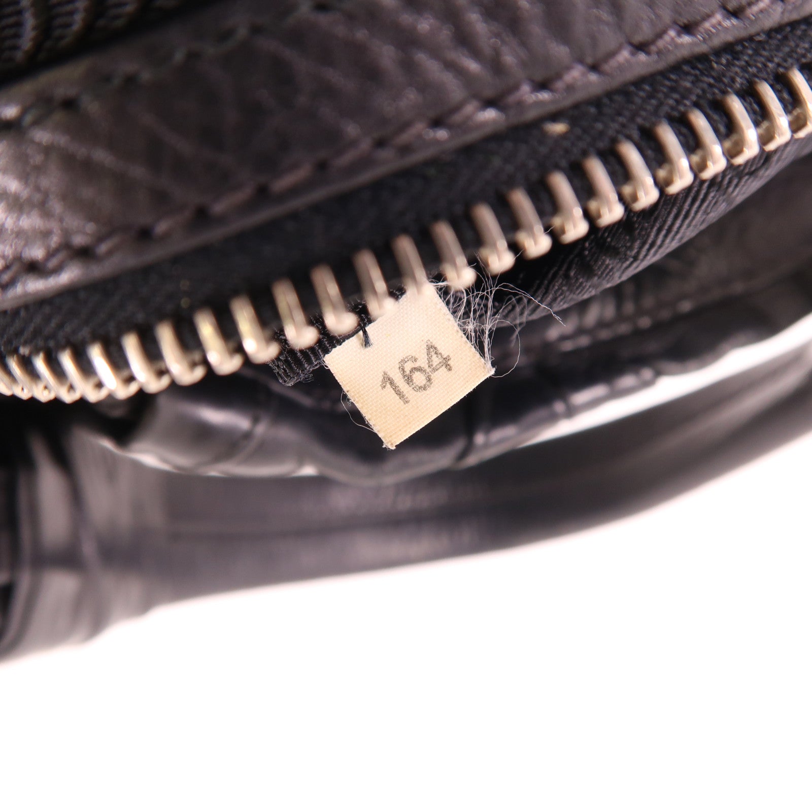 PRADA 皮革Shoulder Bag銀扣肩背袋