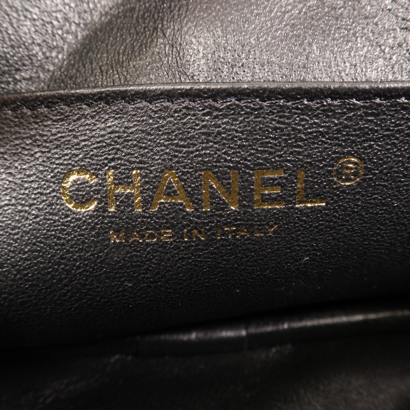 CHANEL 羊皮皮革Chain Shoulder金扣鏈帶肩背袋