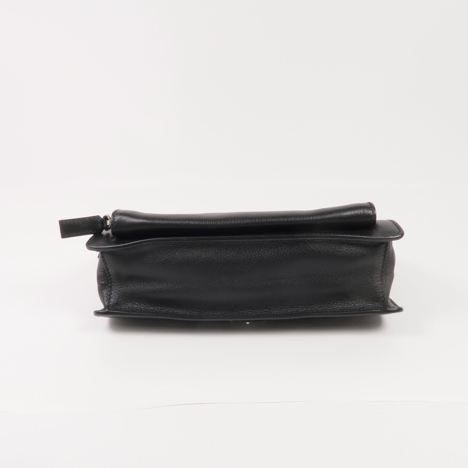 PRADA 牛皮皮革Clutch Bag銀扣手拿包