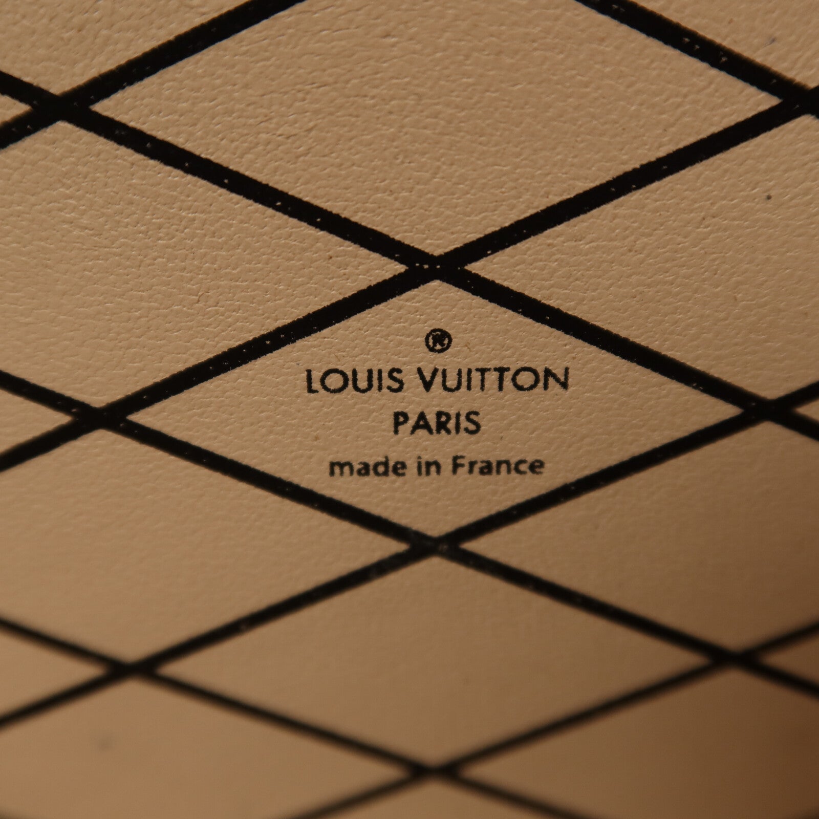 LOUIS VUITTON Monogram Petite Malle金扣肩背袋