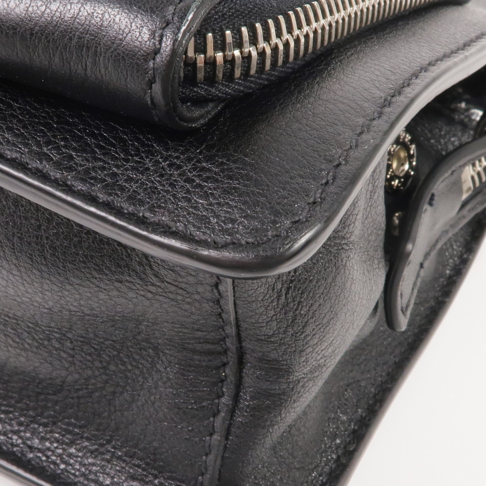 PRADA 牛皮皮革Clutch Bag銀扣手拿包