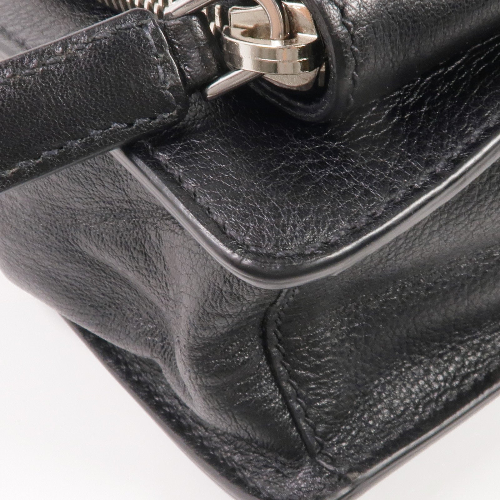 PRADA 牛皮皮革Clutch Bag銀扣手拿包