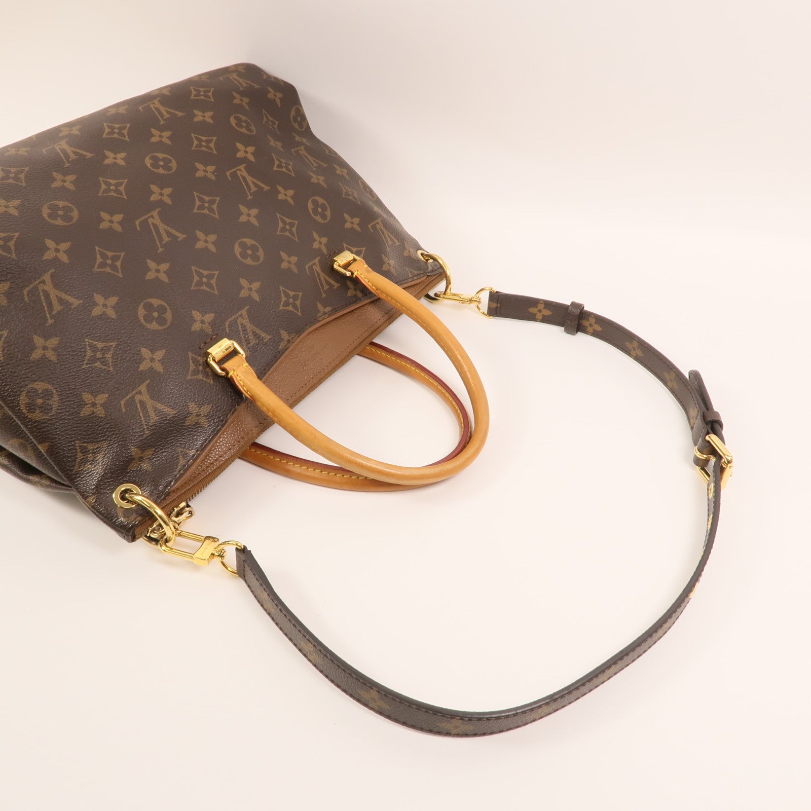LOUIS VUITTON Monogram Pallas MM金扣手挽肩背兩用袋