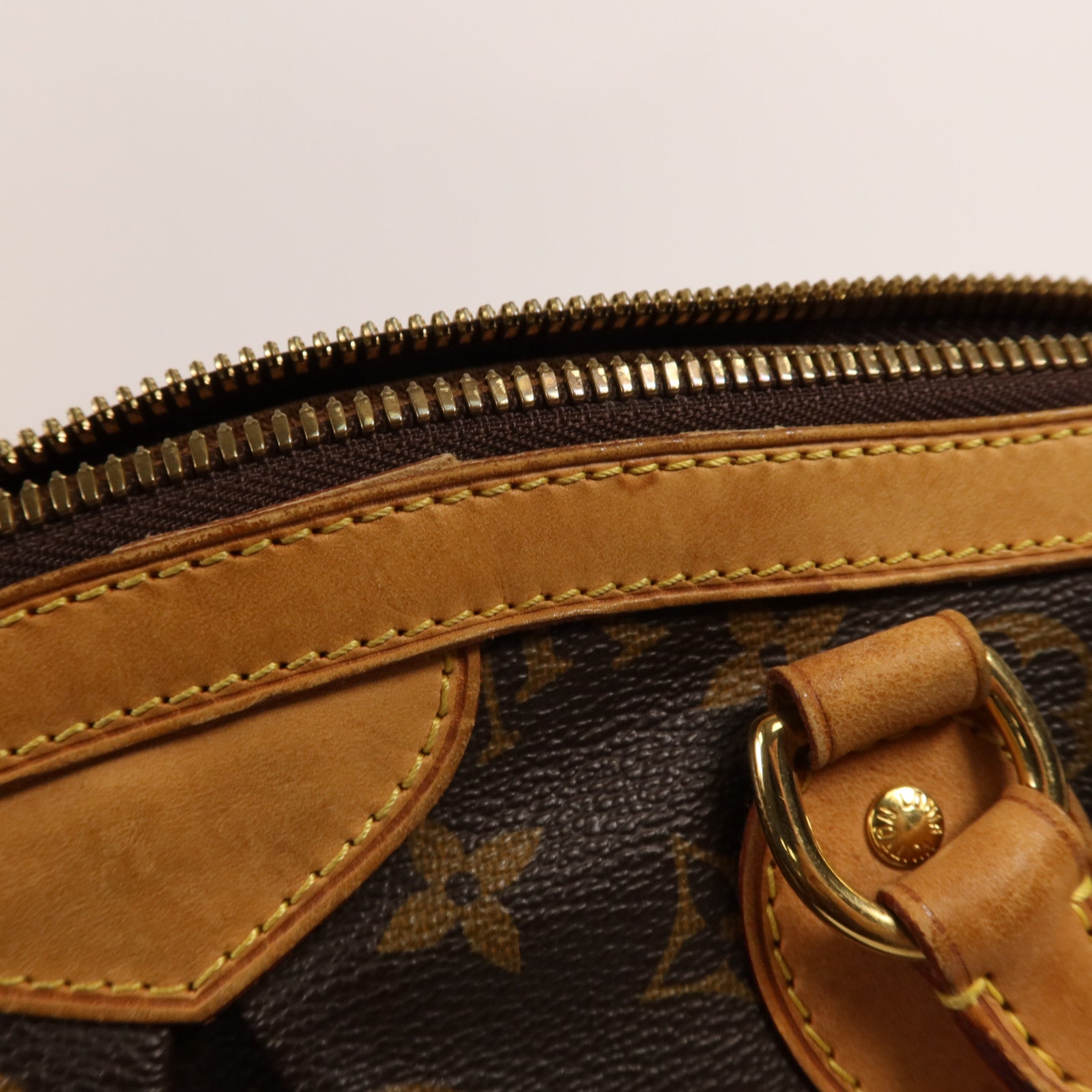 LOUIS VUITTON Monogram Tivoli PM金扣手挽袋