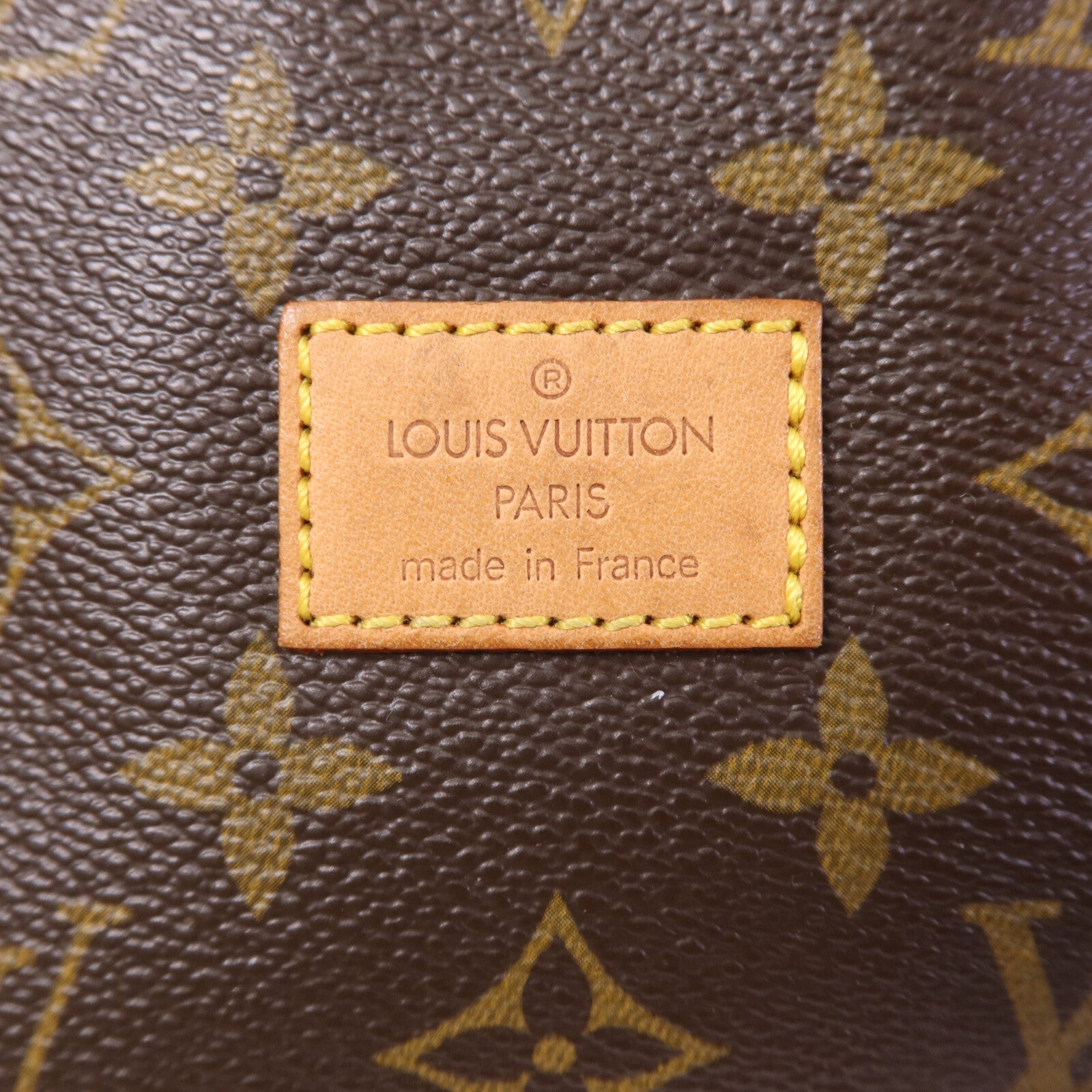 LOUIS VUITTON Monogram Saumur 30金扣肩背袋