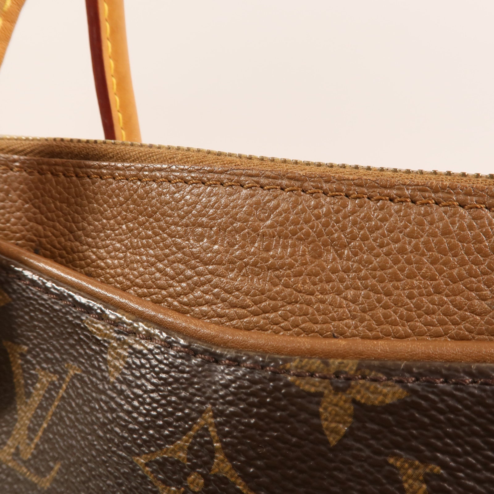LOUIS VUITTON Monogram Pallas MM金扣手挽肩背兩用袋