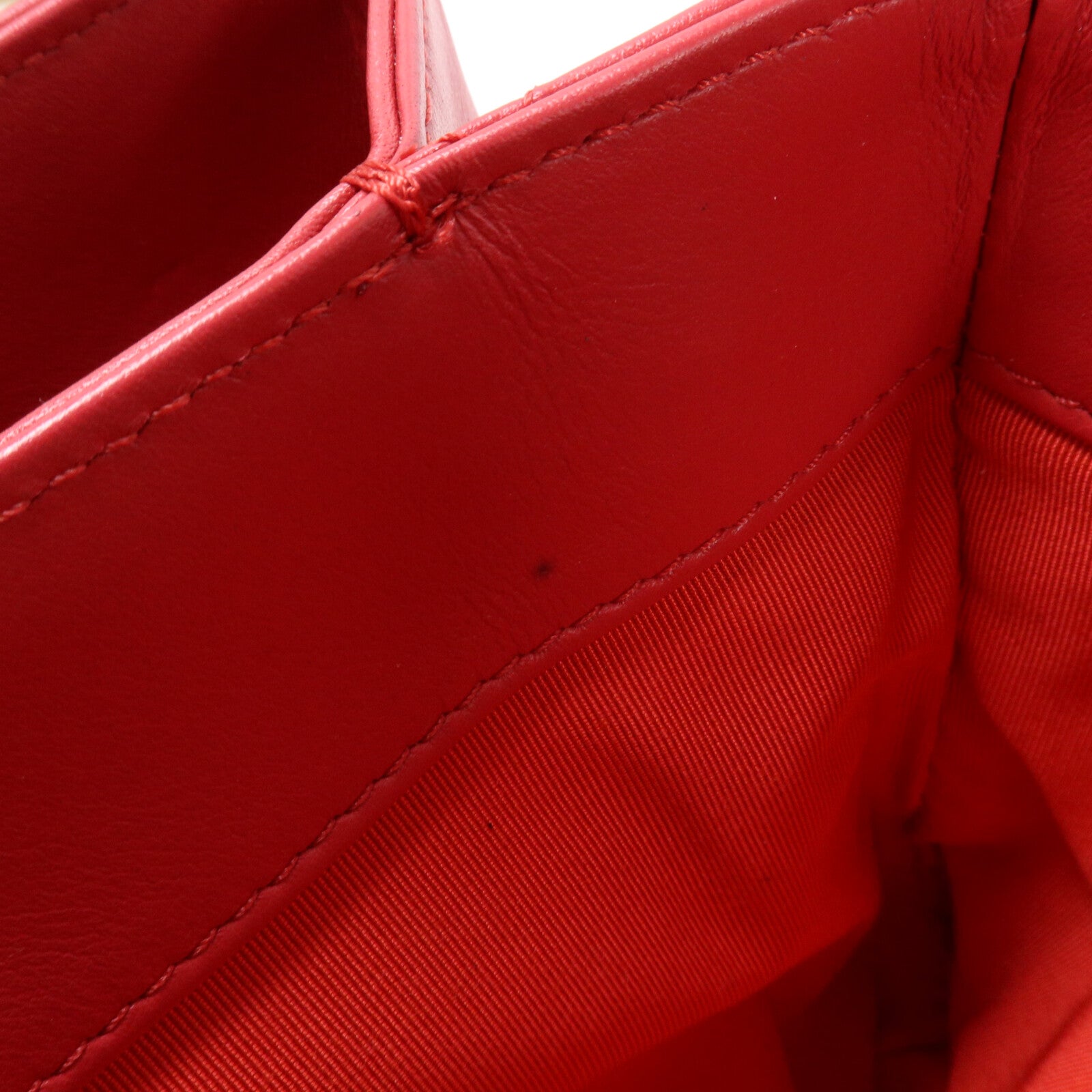 CHANEL 牛皮皮革Tramezzo Flap Bag鏈帶肩背袋