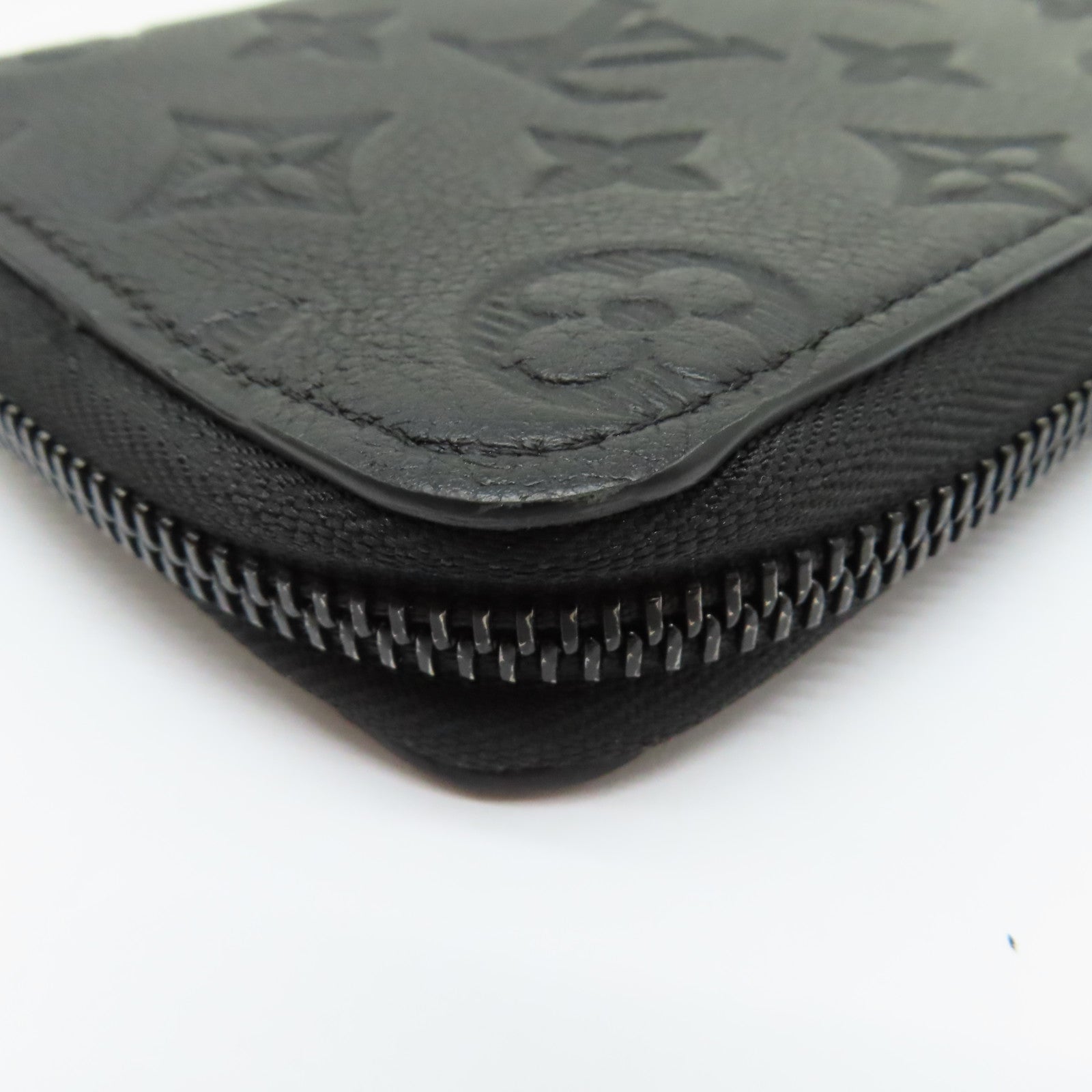LOUIS VUITTON Monogram Shadow Zippy Vertical長錢包黑色