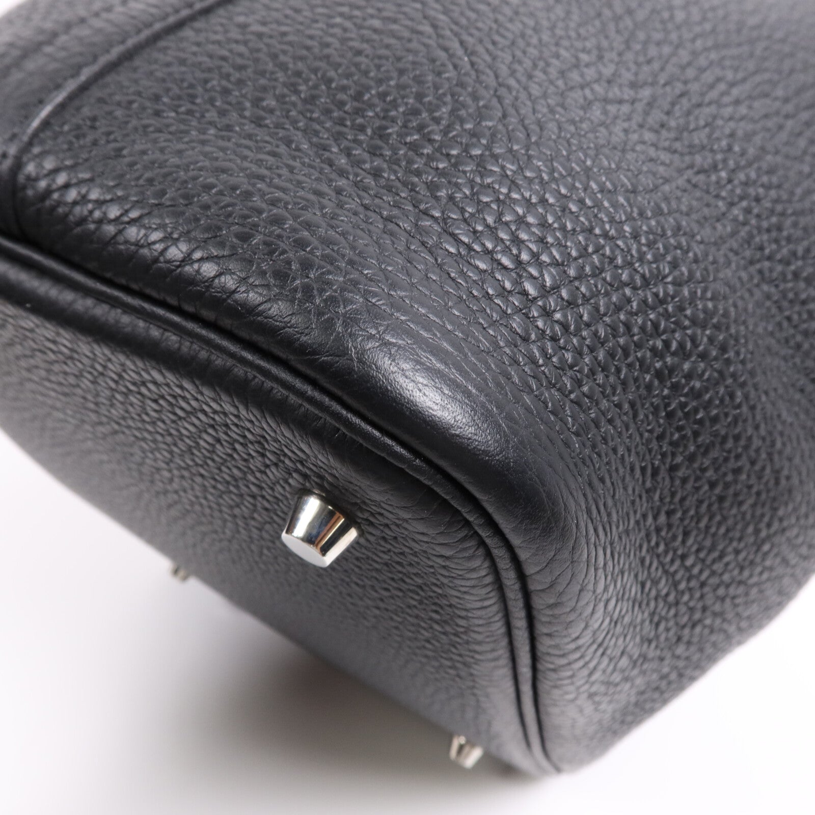 HERMES Clemence皮革Picotin MM銀扣手挽袋Noir