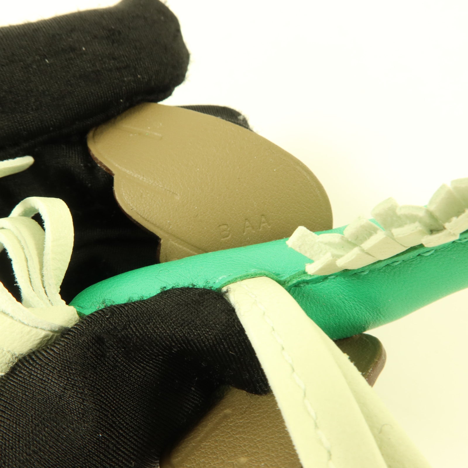 HERMES Milo皮革Rodeo Pegase PM掛飾Menthe/Vert Fizz/Etoupe