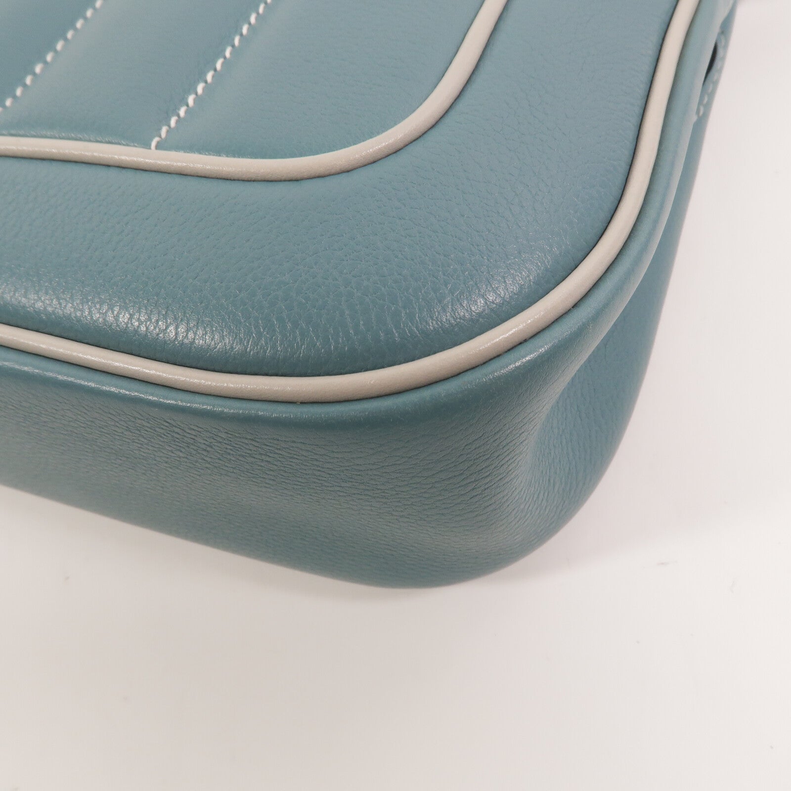 HERMES Eevercolor皮革Mini Berline肩背袋Ciel/Girs Pearl