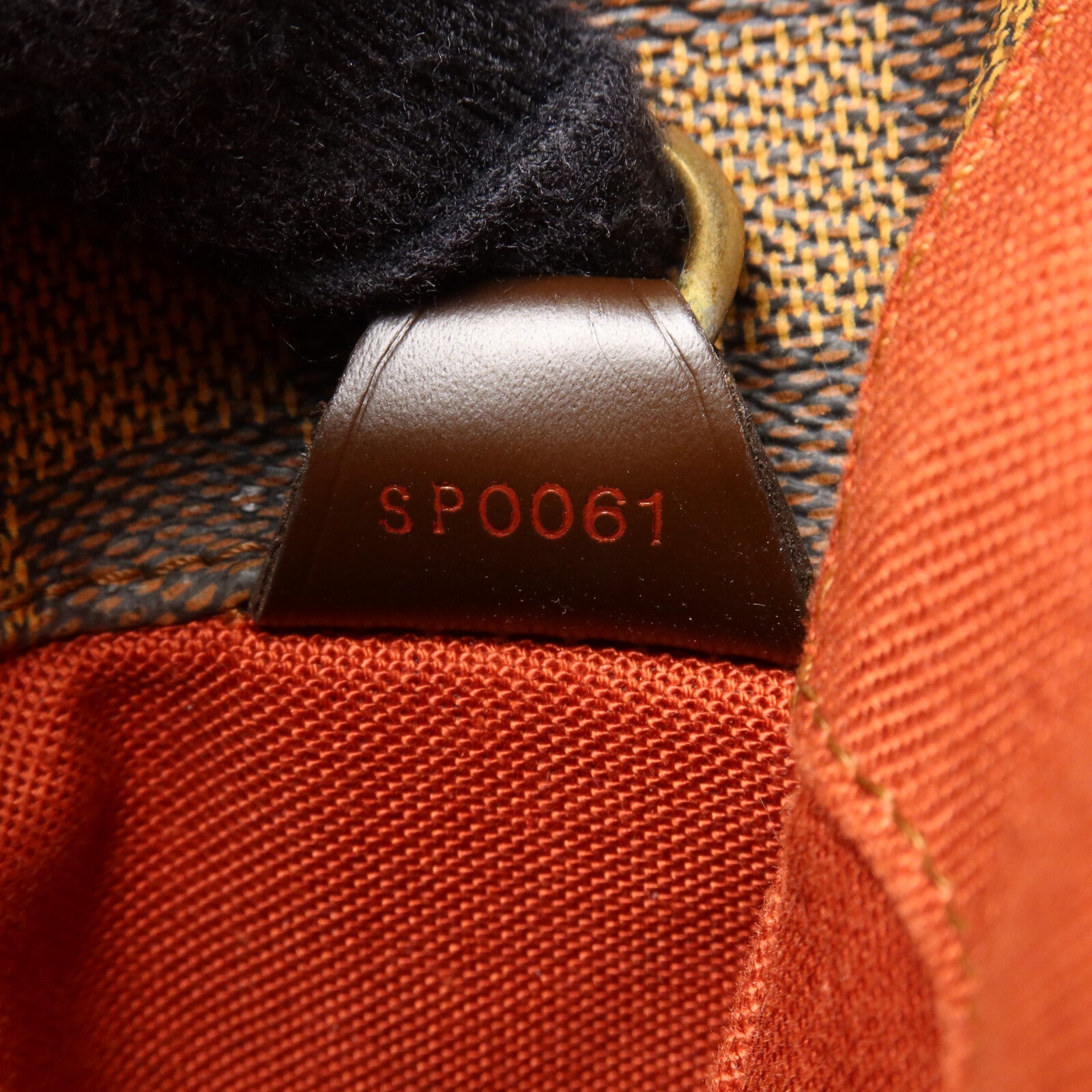LOUIS VUITTON Damier Bastille肩背袋
