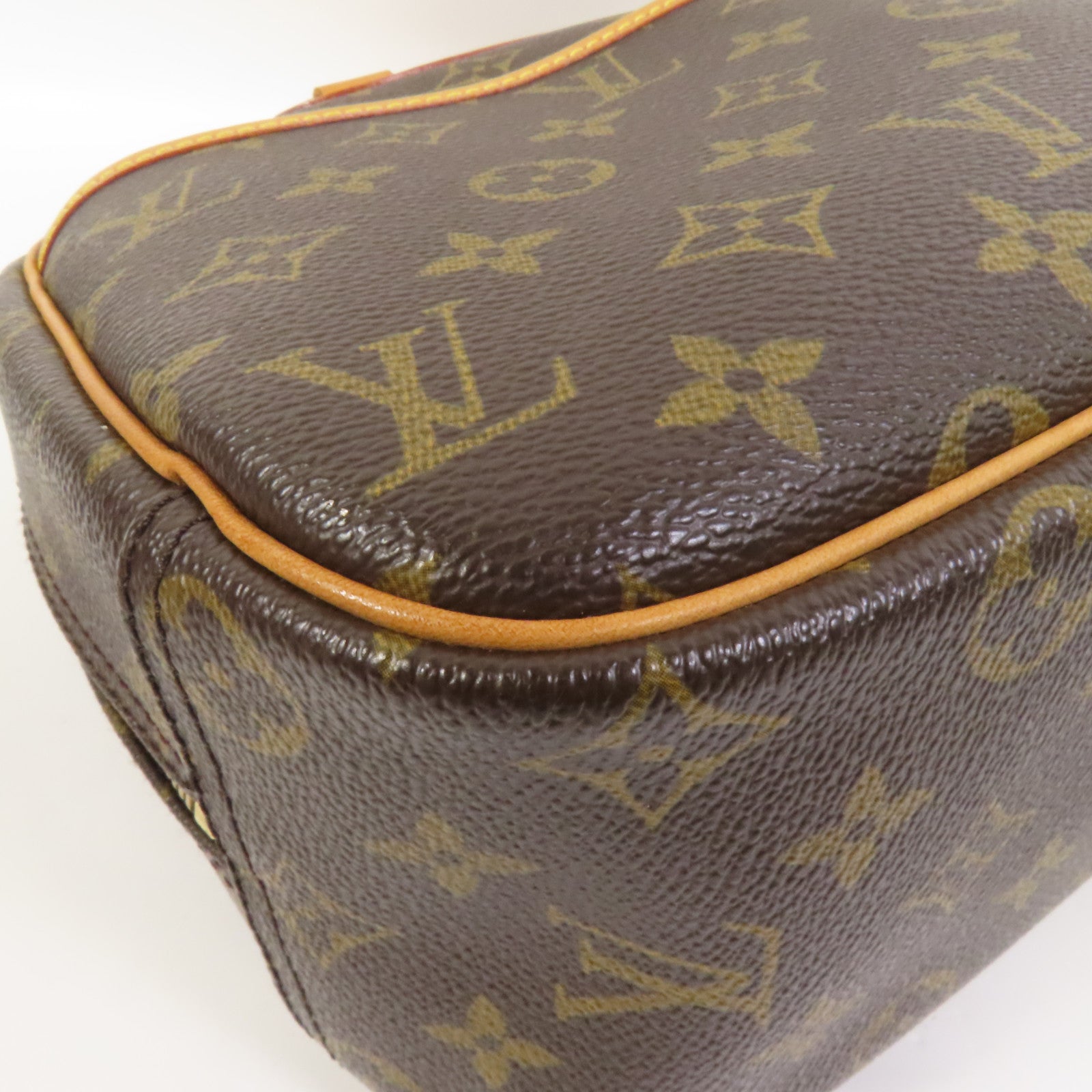 LOUIS VUITTON Monogram Trouville金扣手挽袋