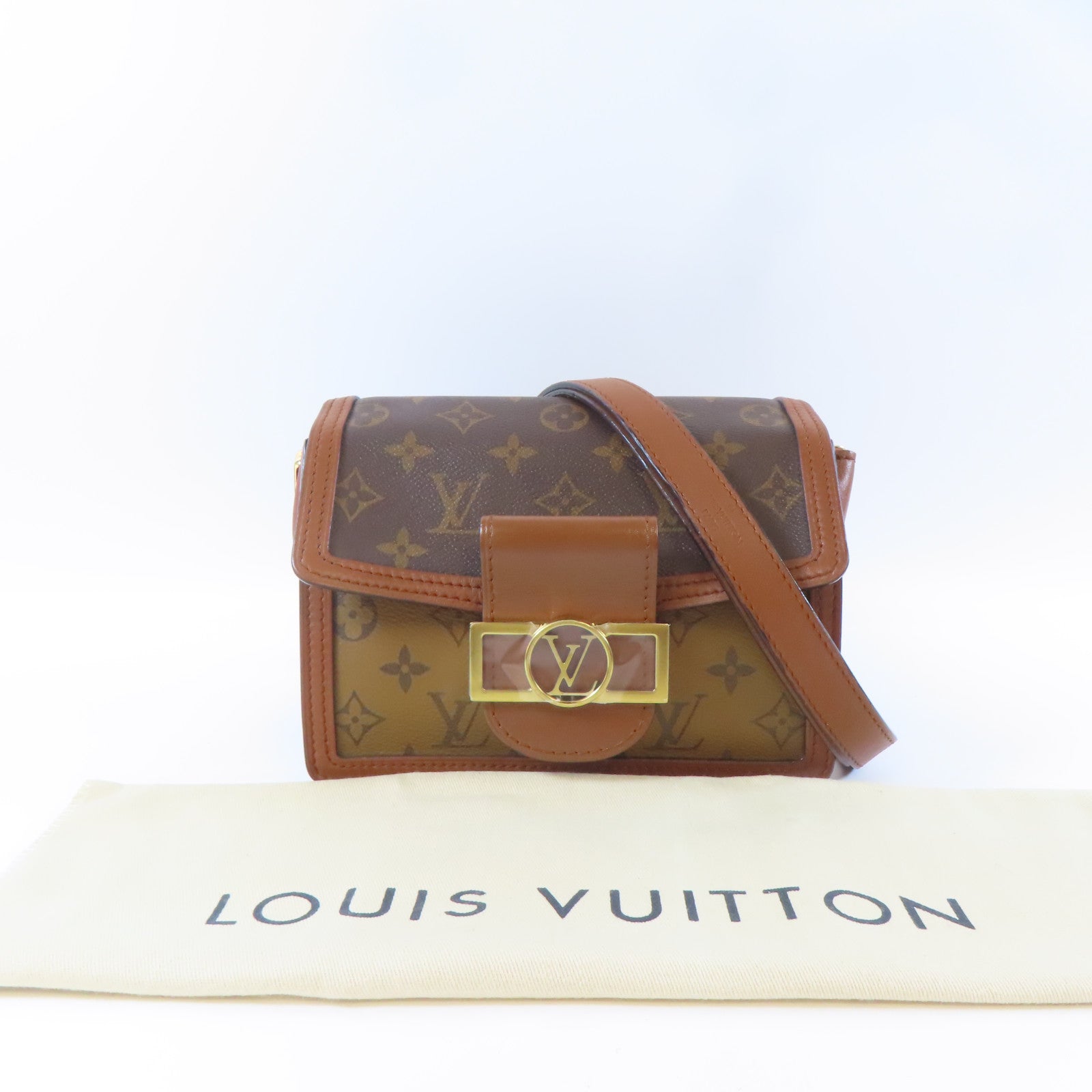 LOUIS VUITTON Monogram Reverse Dauphine金扣肩背袋啡色