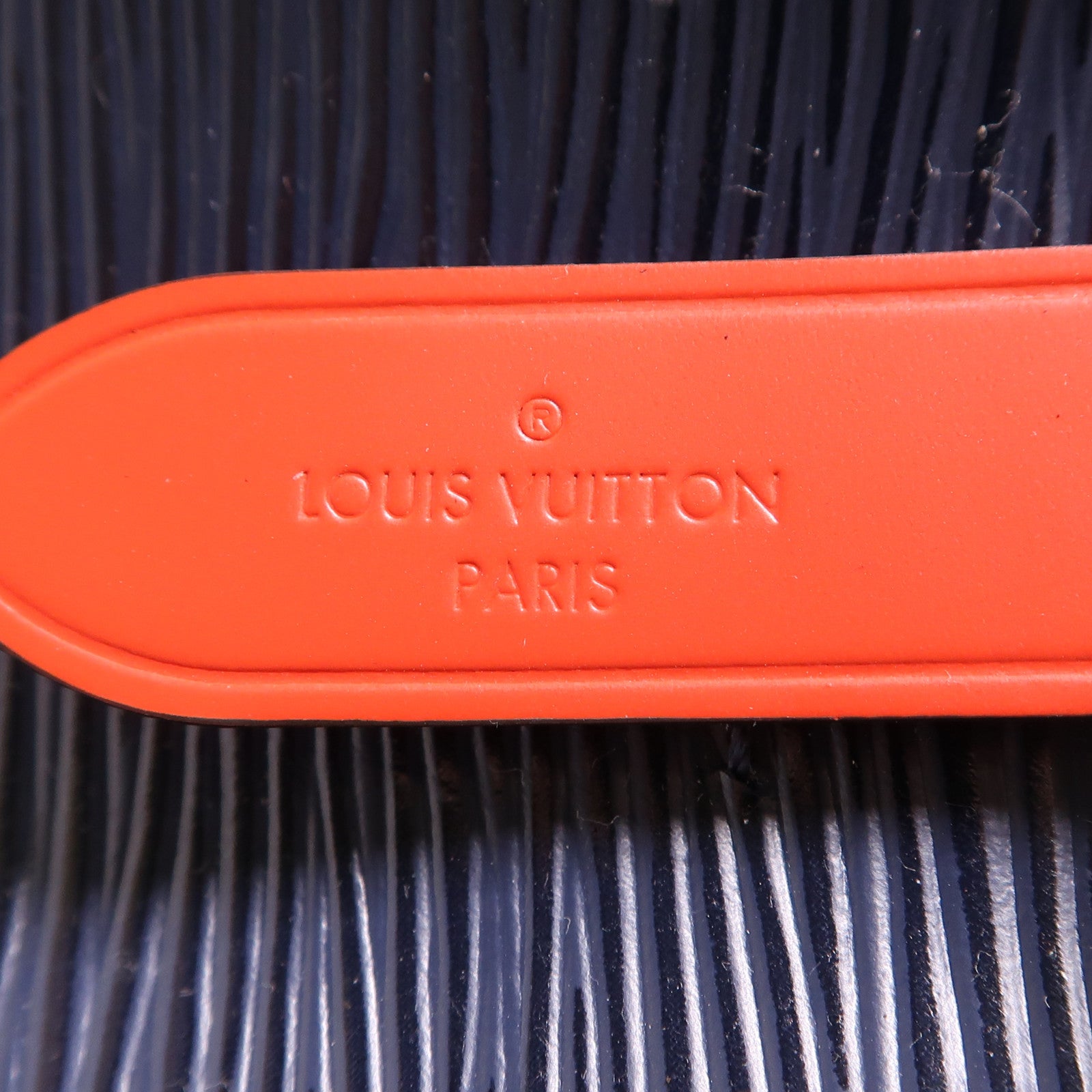 LOUIS VUITTON Epi NeoNoe MM銀扣手挽肩背兩用袋
