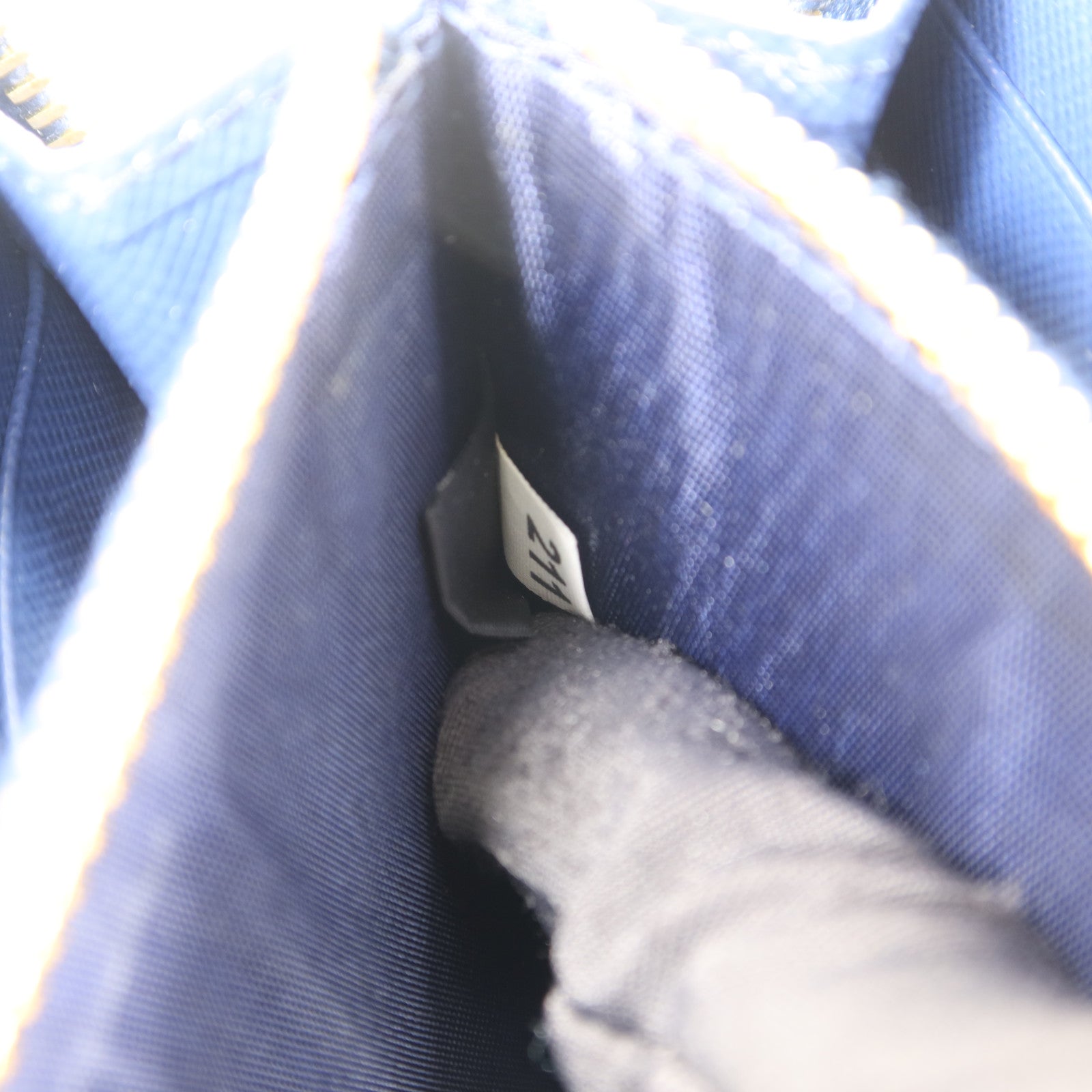 PRADA 牛皮皮革Zipper Long Wallet長錢包