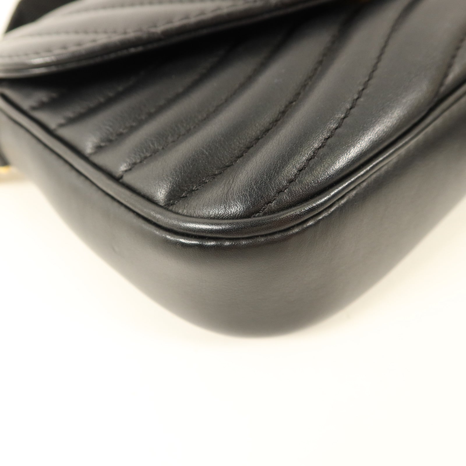 LOUIS VUITTON 牛皮皮革New Wave金扣手挽鏈帶肩背兩用袋