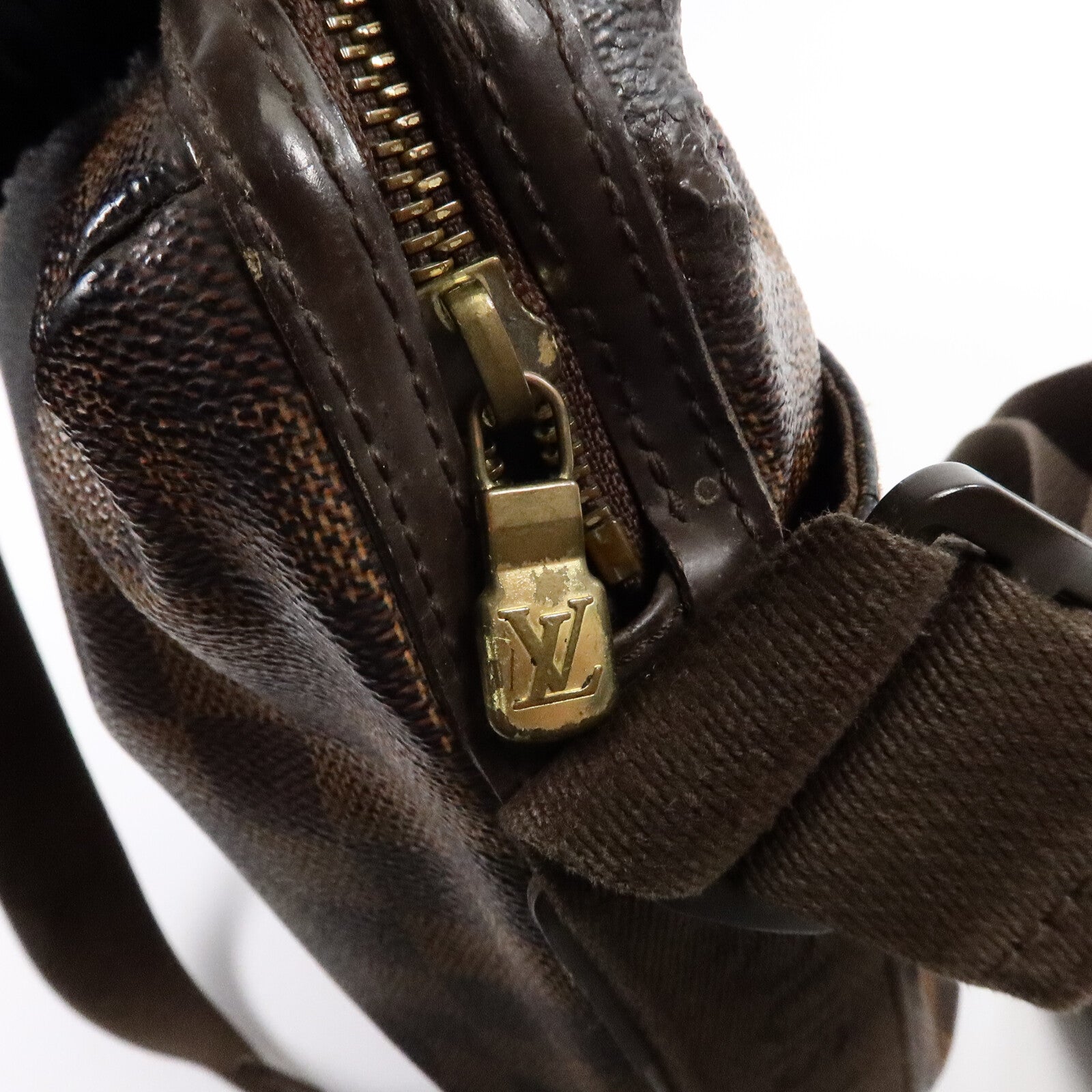 LOUIS VUITTON Damier Trotteur金扣肩背袋