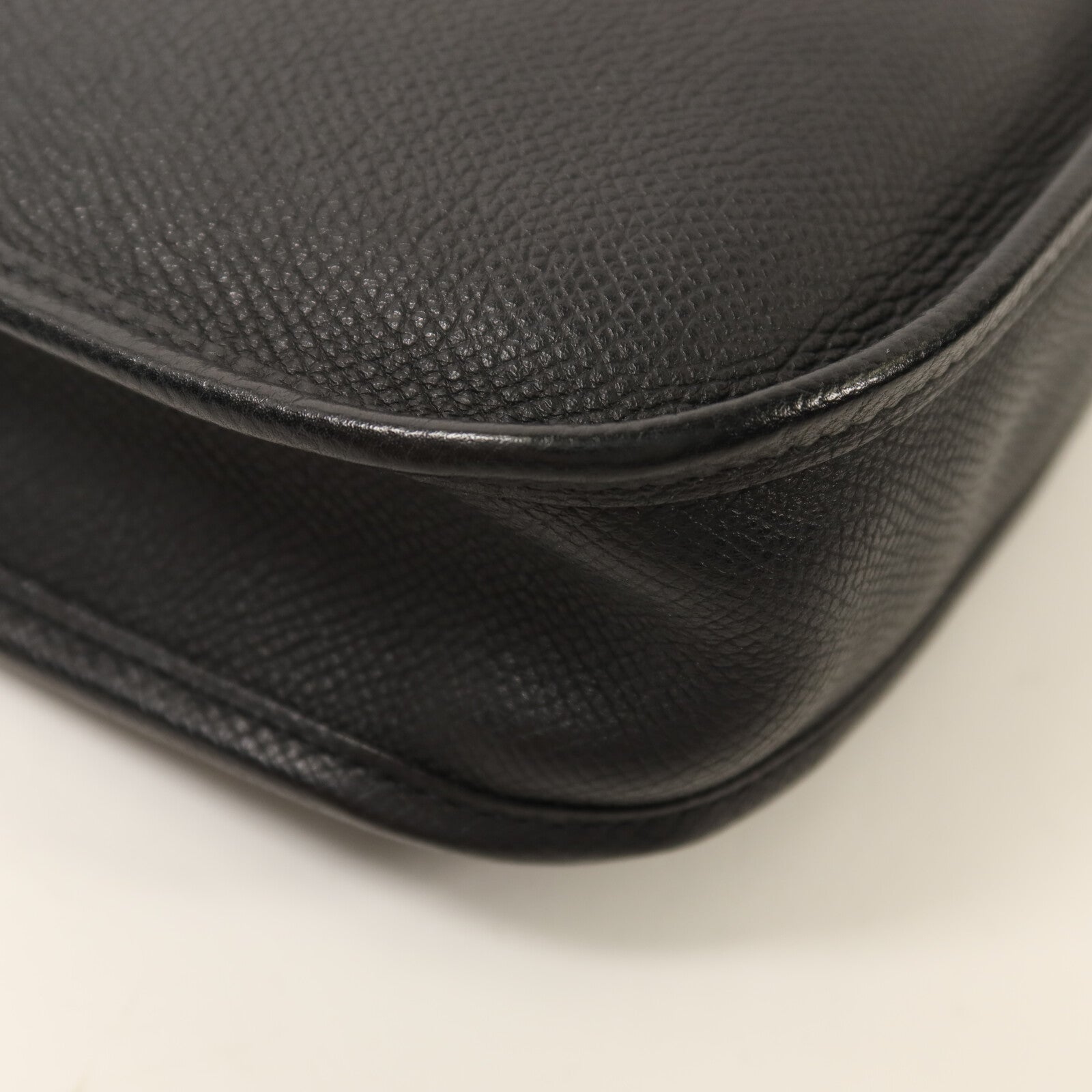 HERMES Epsom皮革Evelyne TPM銀扣肩背袋Noir