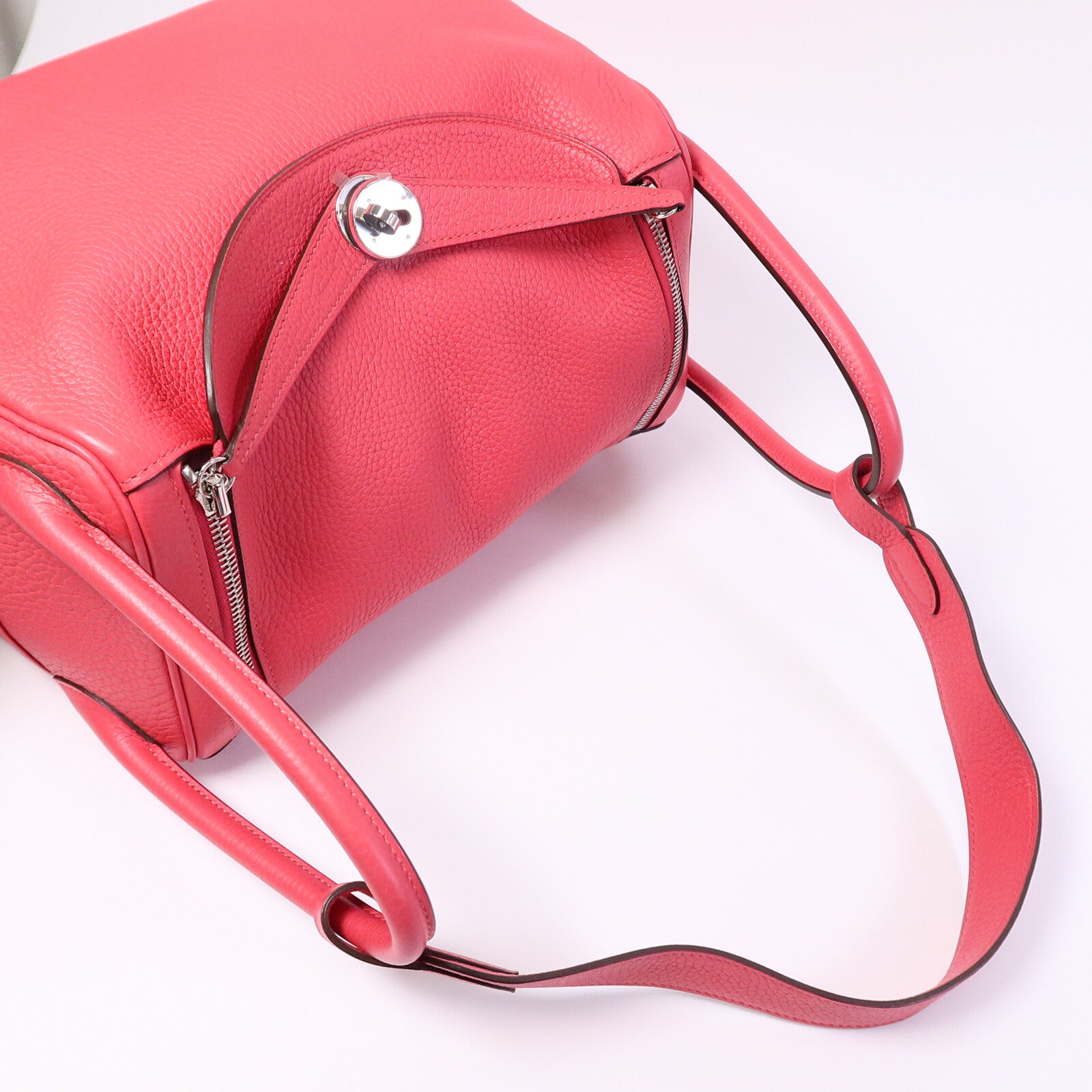 HERMES Clemence皮革Lindy 30肩背袋Rose Extreme