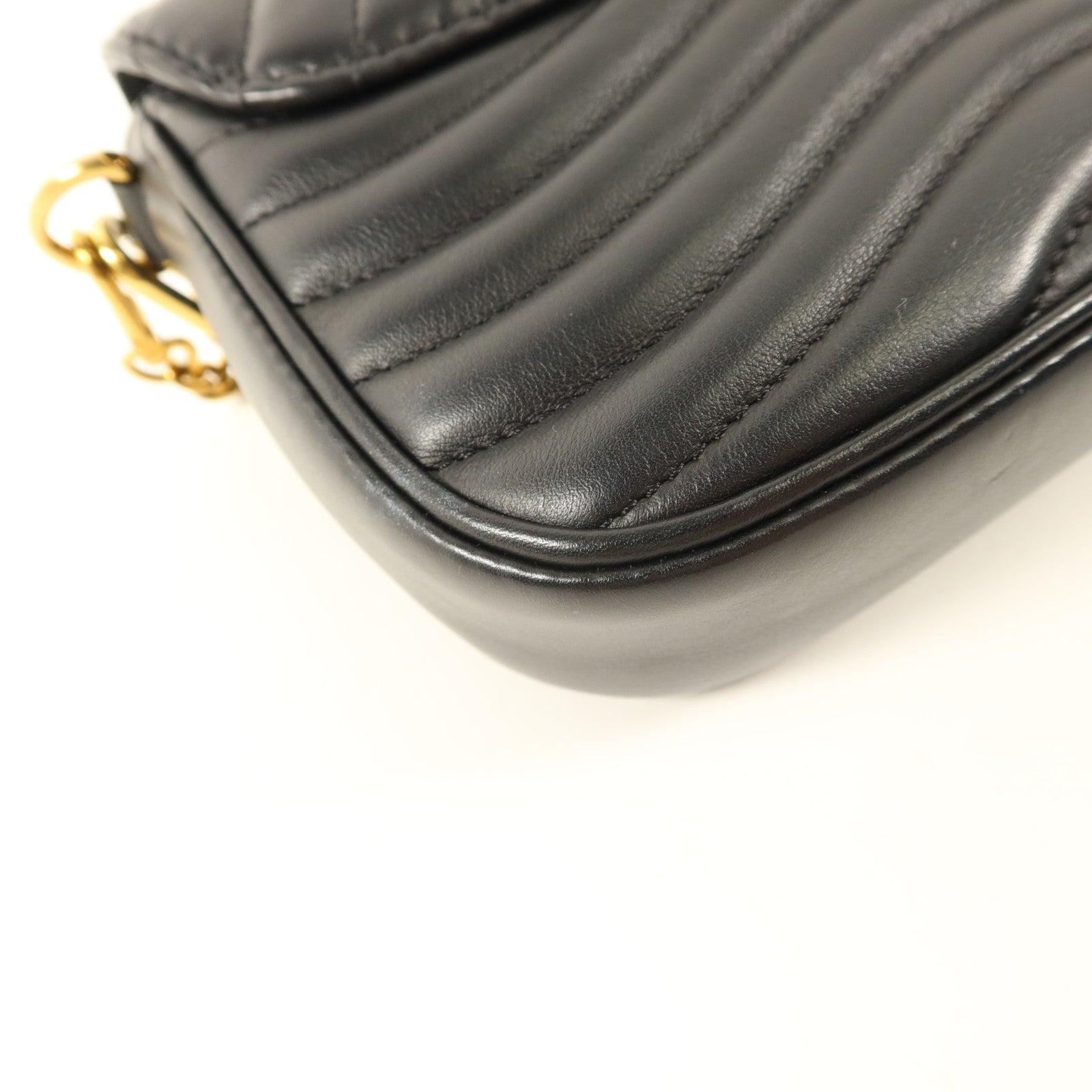LOUIS VUITTON 牛皮皮革New Wave金扣手挽鏈帶肩背兩用袋