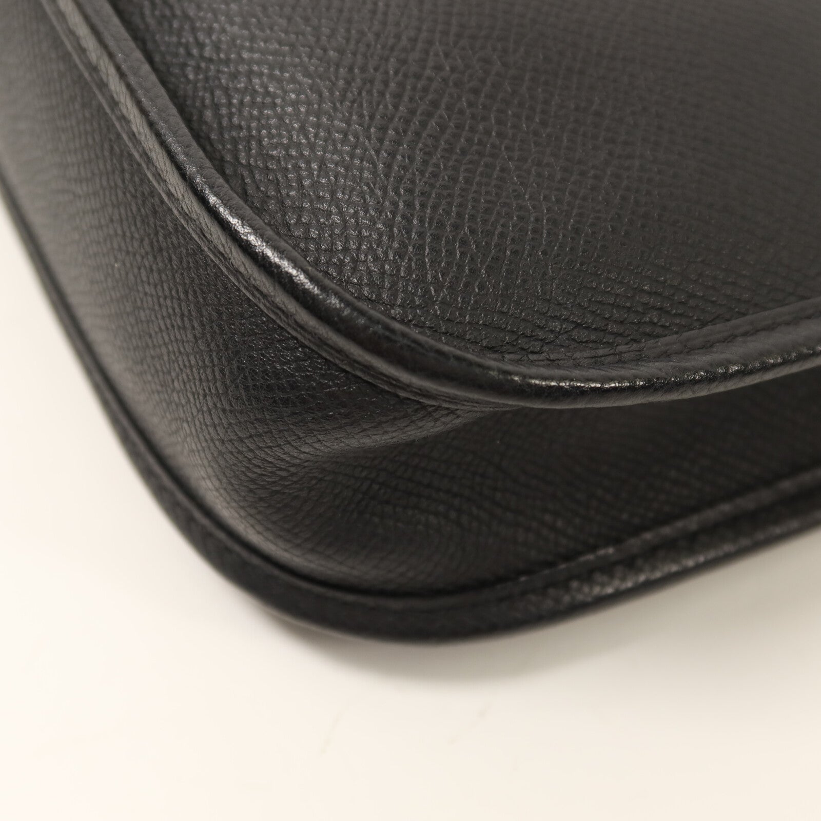 HERMES Epsom皮革Evelyne TPM銀扣肩背袋Noir
