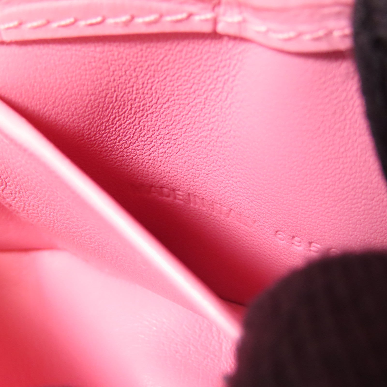 BALENCIAGA 牛皮皮革Shoulder Bag銀扣肩背袋