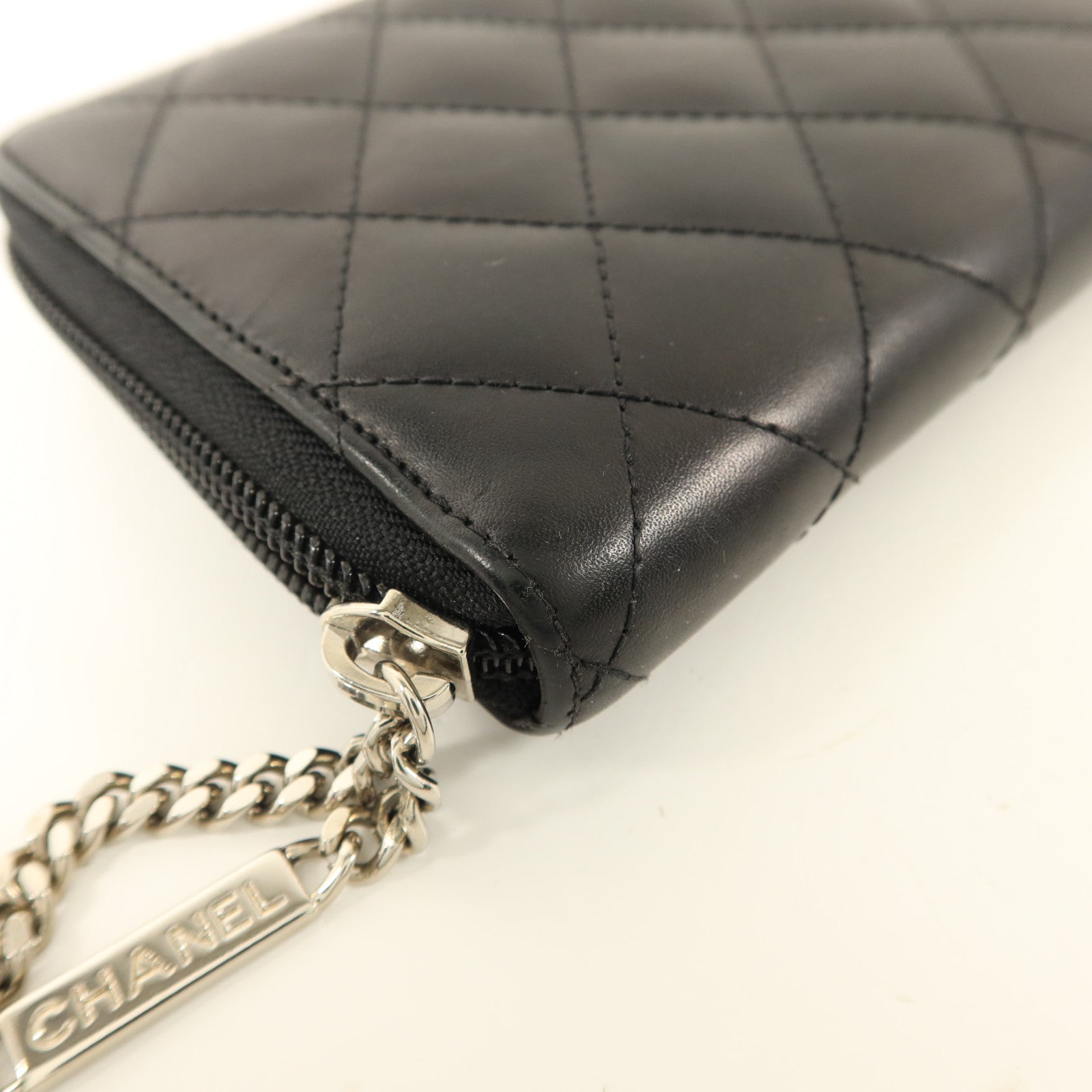 CHANEL 牛皮皮革Cambon Long Round Wallet銀扣長錢包