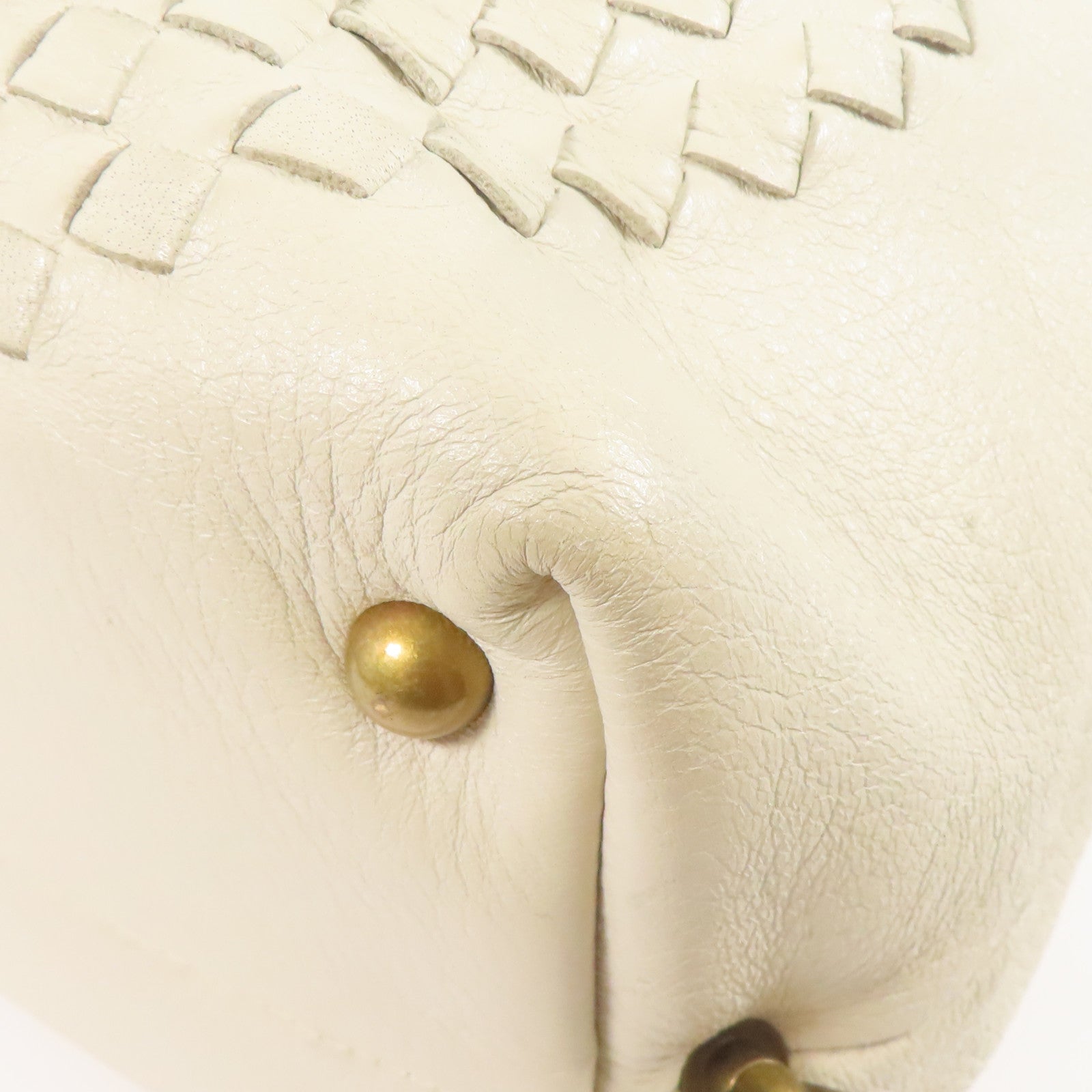 BOTTEGA VENETA BV Shoulder Bag Leather White